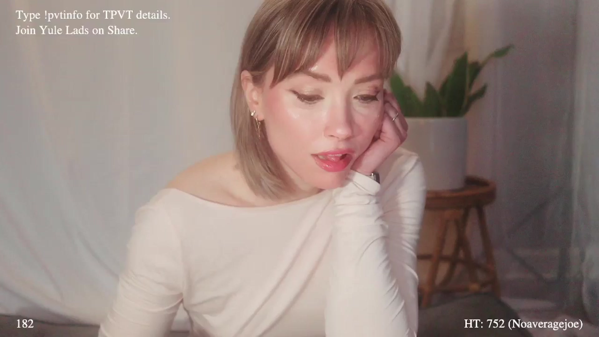 Gallery image thumbnail from coletteclaude's myfreecams stream on, 12/04/2025, 20:23 image 7 of 20