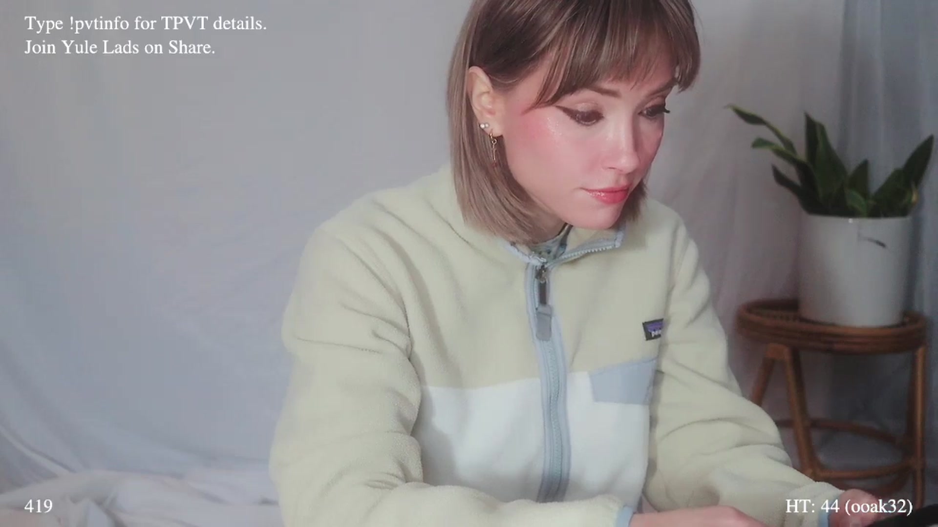 Gallery image thumbnail from coletteclaude's myfreecams stream on, 12/08/2025, 20:46 image 6 of 20