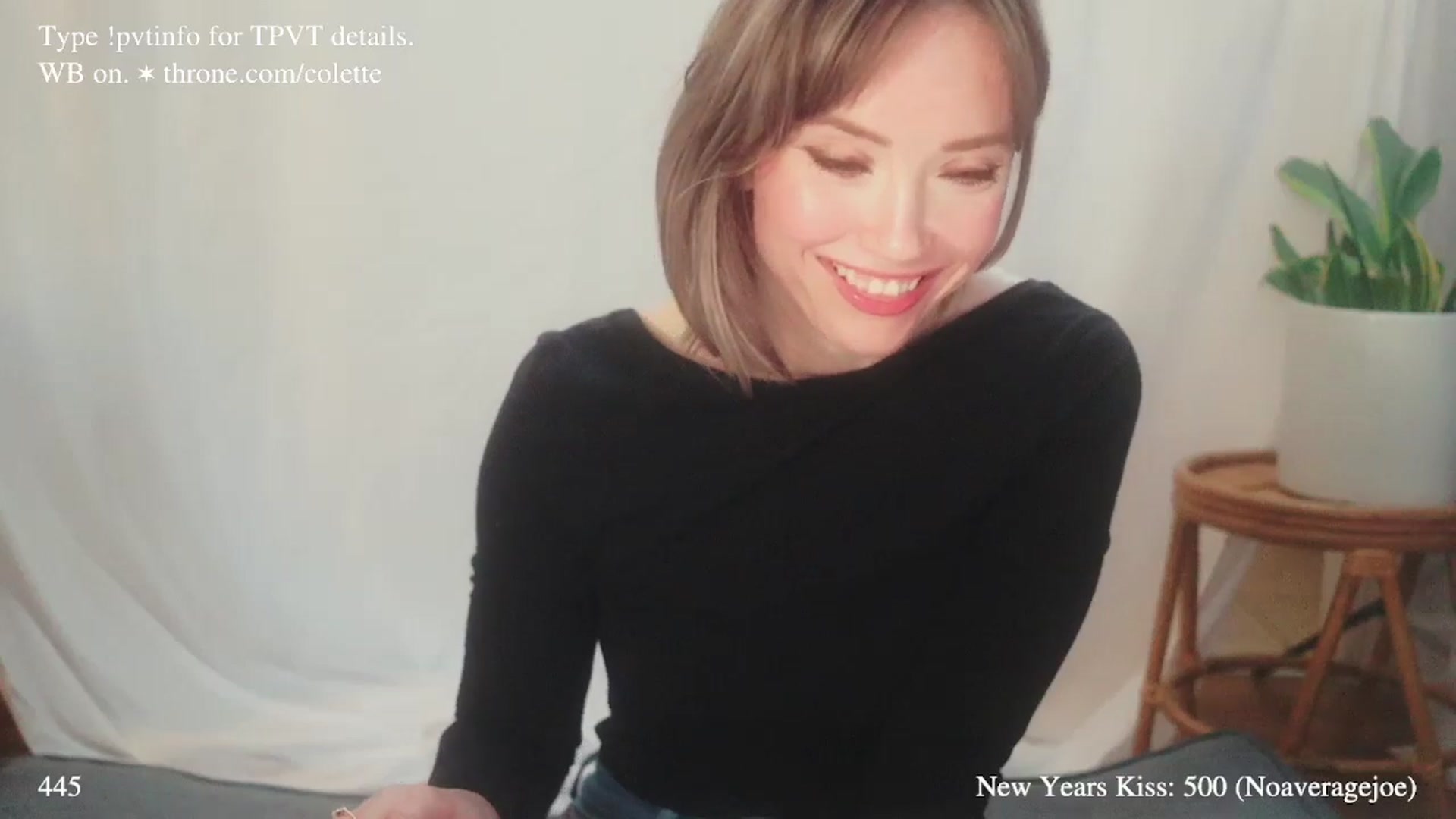 Gallery image thumbnail from coletteclaude's myfreecams stream on, 12/30/2025, 19:53 image 11 of 20