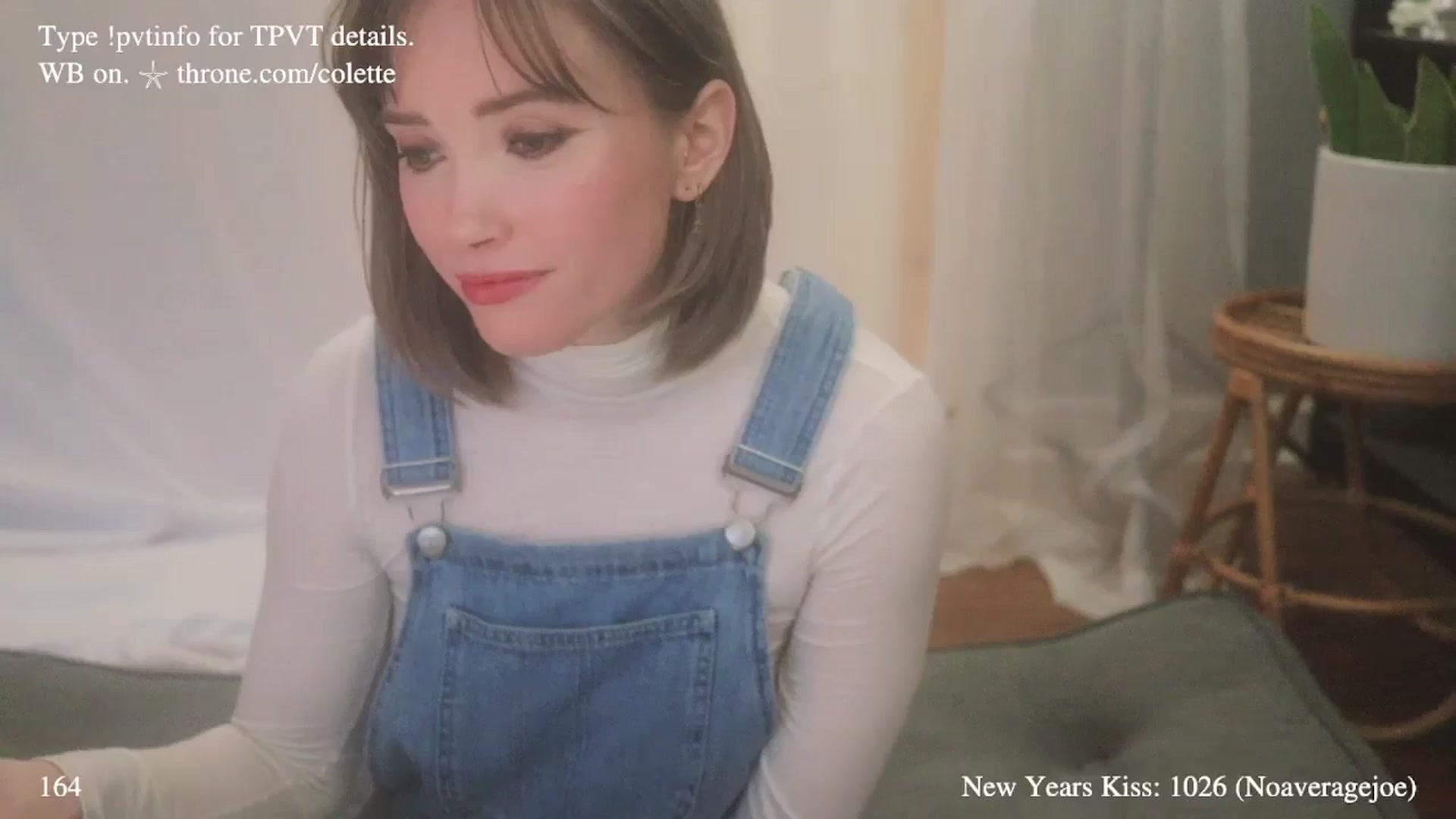 Gallery image thumbnail from coletteclaude's myfreecams stream on, 01/01/2026, 22:01 image 16 of 20