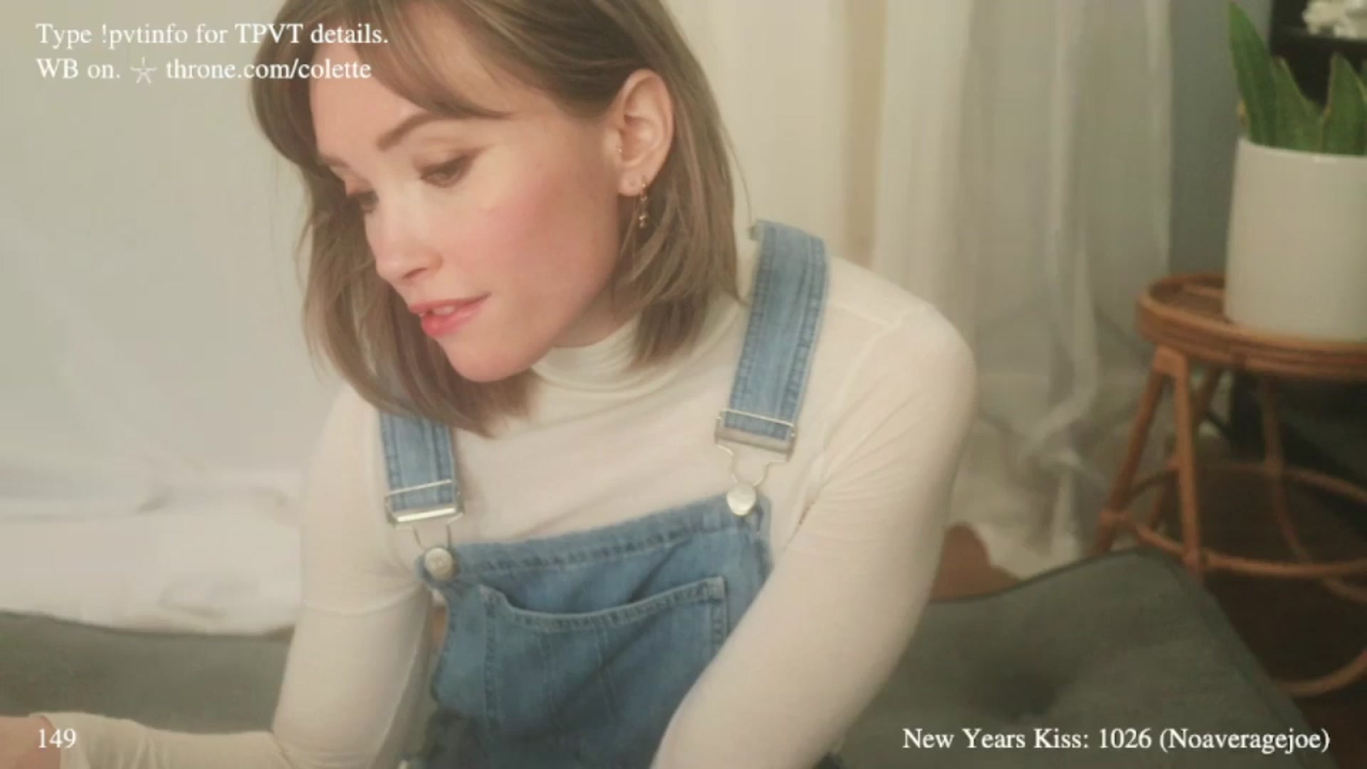 Gallery image thumbnail from coletteclaude's myfreecams stream on, 01/01/2026, 22:01 image 10 of 20