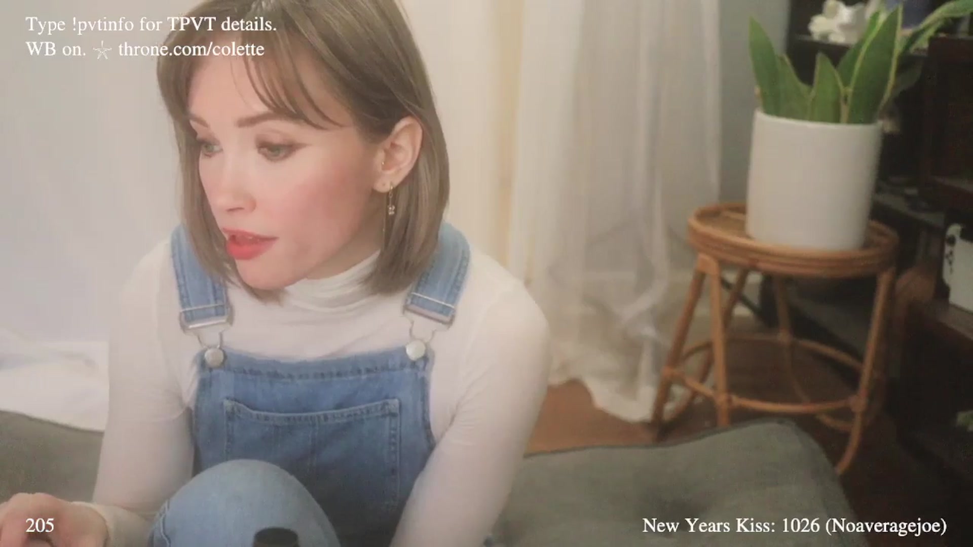 Gallery image thumbnail from coletteclaude's myfreecams stream on, 01/01/2026, 22:01 image 5 of 20
