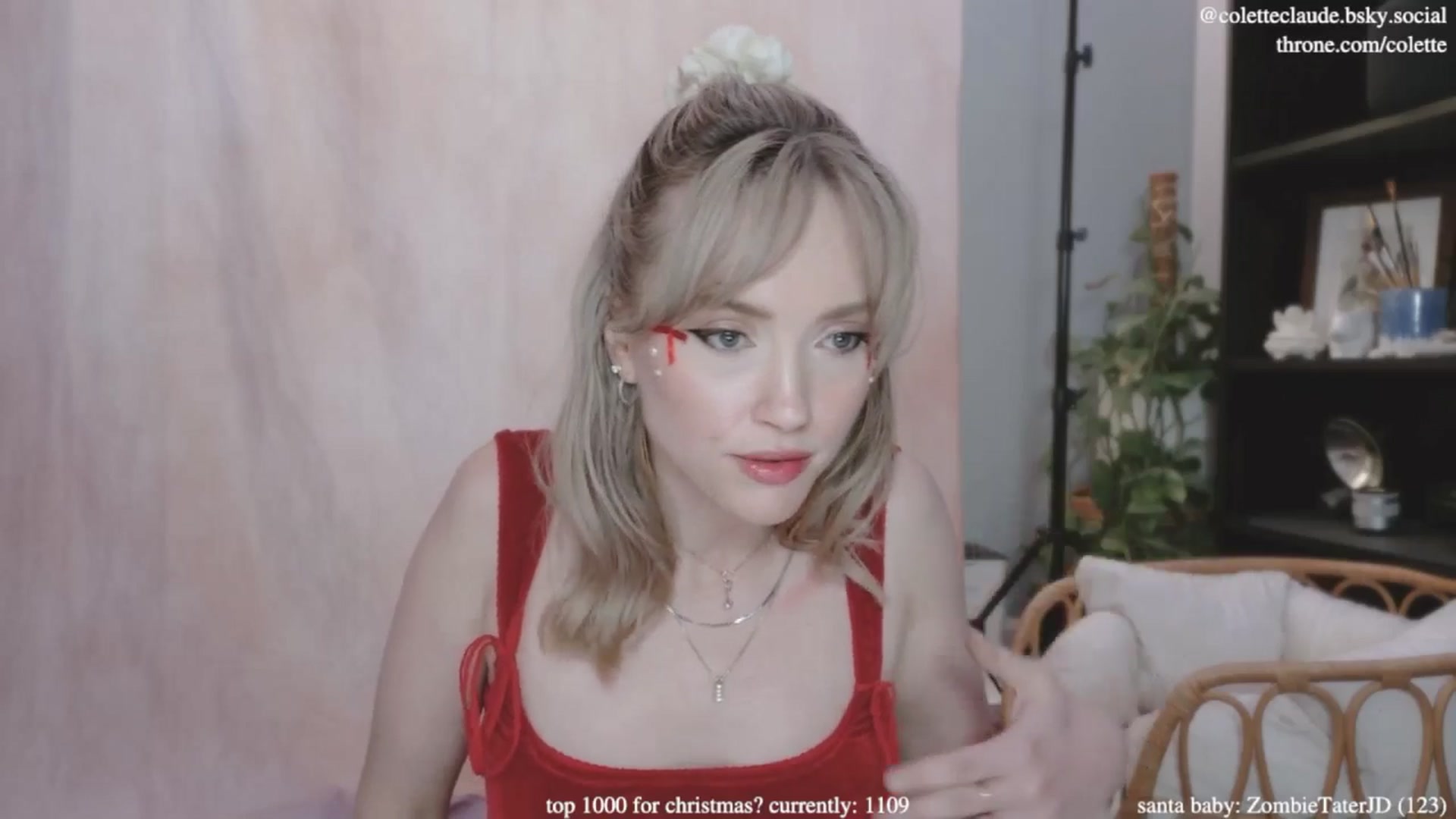 Gallery image thumbnail from coletteclaus's myfreecams stream on, 12/11/2024, 21:46 image 2 of 20