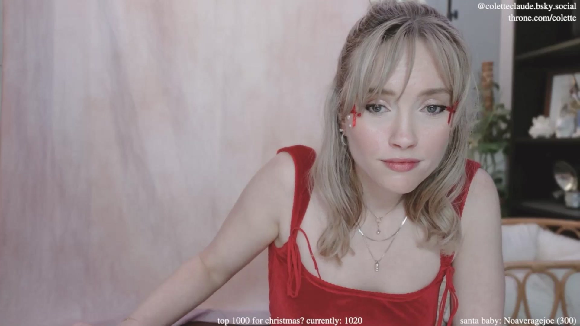Gallery image thumbnail from coletteclaus's myfreecams stream on, 12/11/2024, 21:46 image 17 of 20