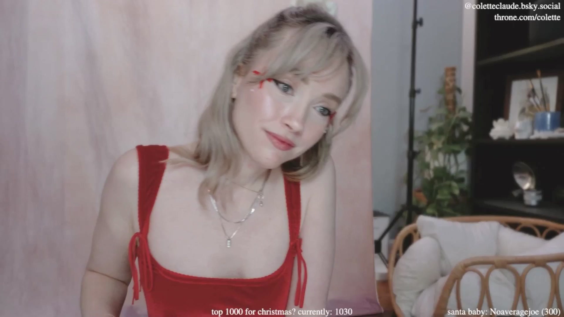 Gallery image thumbnail from coletteclaus's myfreecams stream on, 12/11/2024, 21:46 image 11 of 20