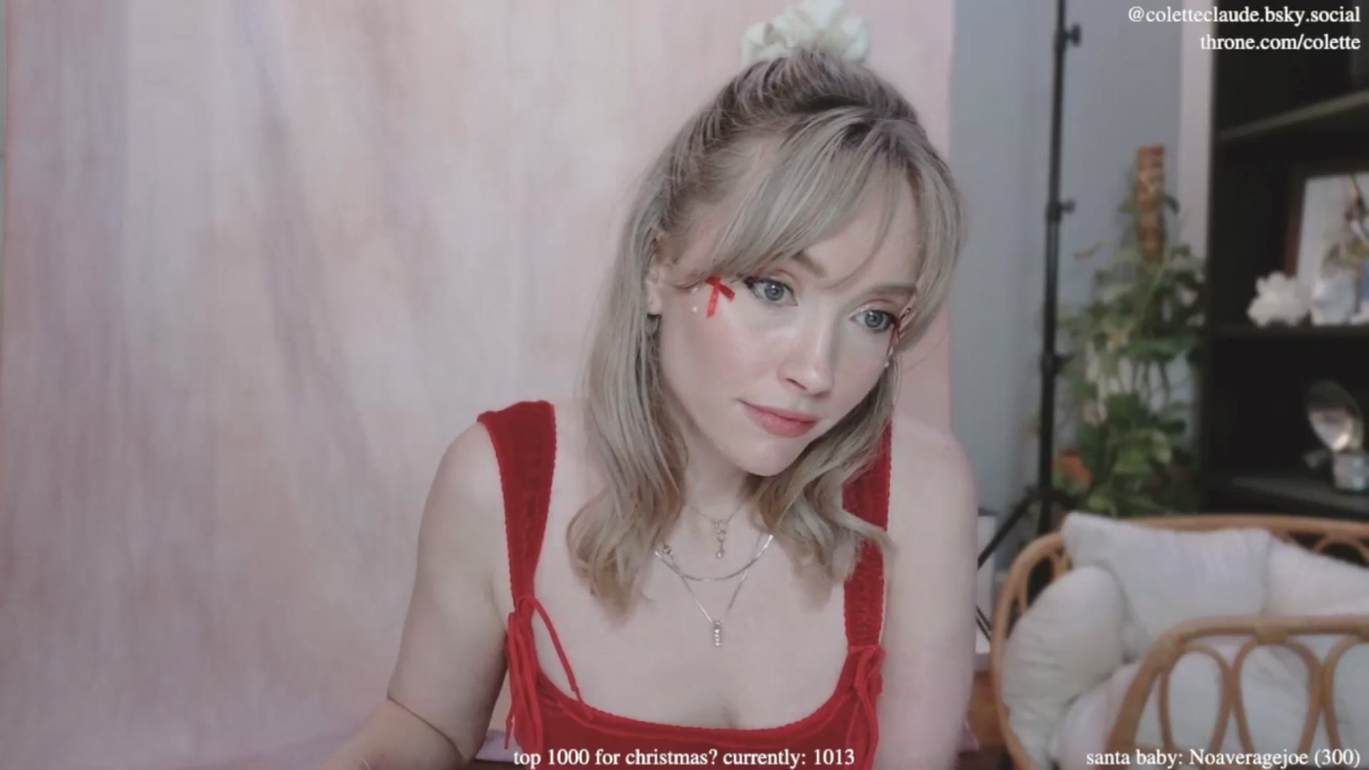 Gallery image thumbnail from coletteclaus's myfreecams stream on, 12/11/2024, 21:46 image 20 of 20