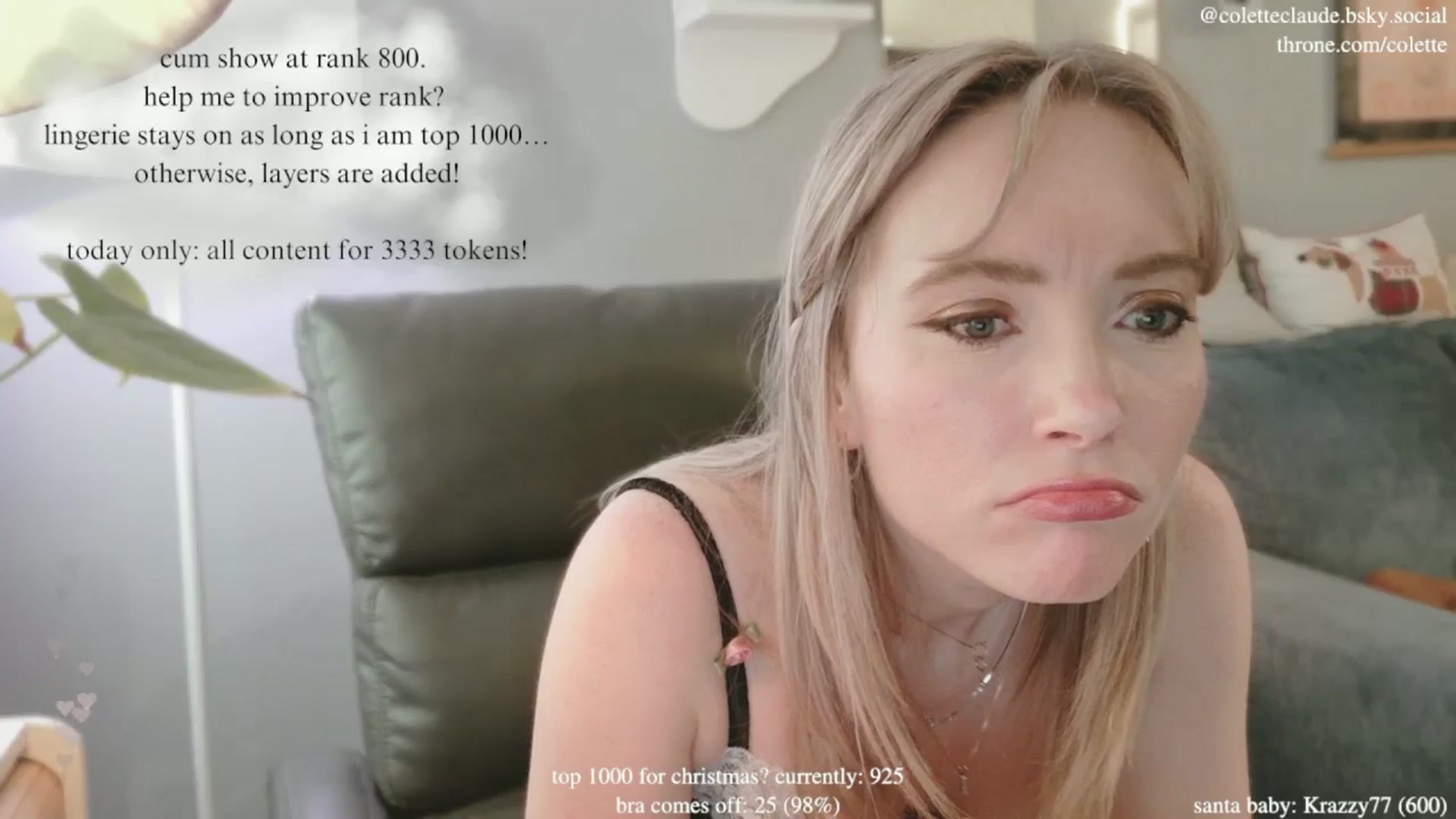 Gallery image thumbnail from coletteclaus's myfreecams stream on, 12/13/2024, 21:23 image 17 of 20