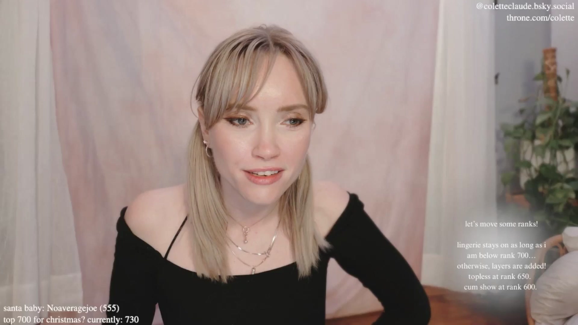 Gallery image thumbnail from coletteclaus's myfreecams stream on, 12/18/2024, 21:39 image 3 of 20