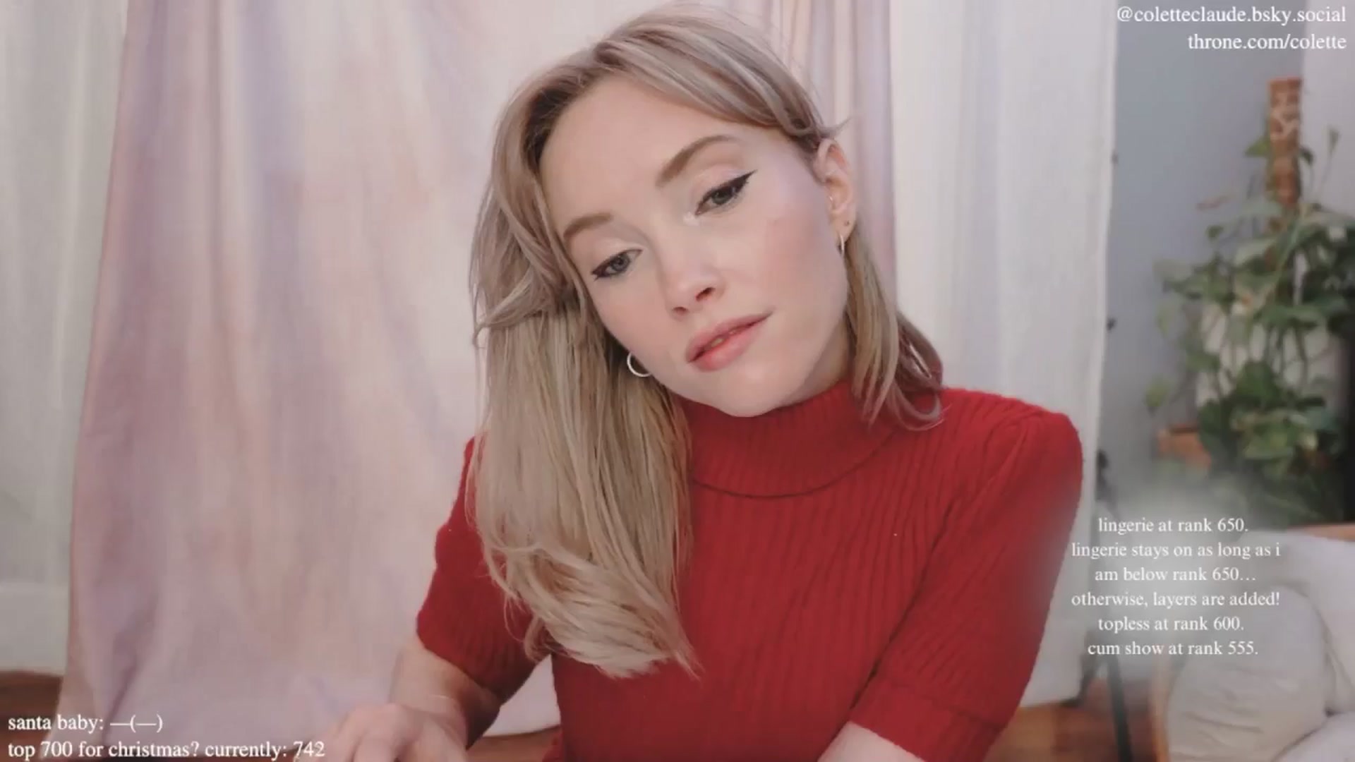 Gallery image thumbnail from coletteclaus's myfreecams stream on, 12/20/2024, 18:33 image 1 of 20