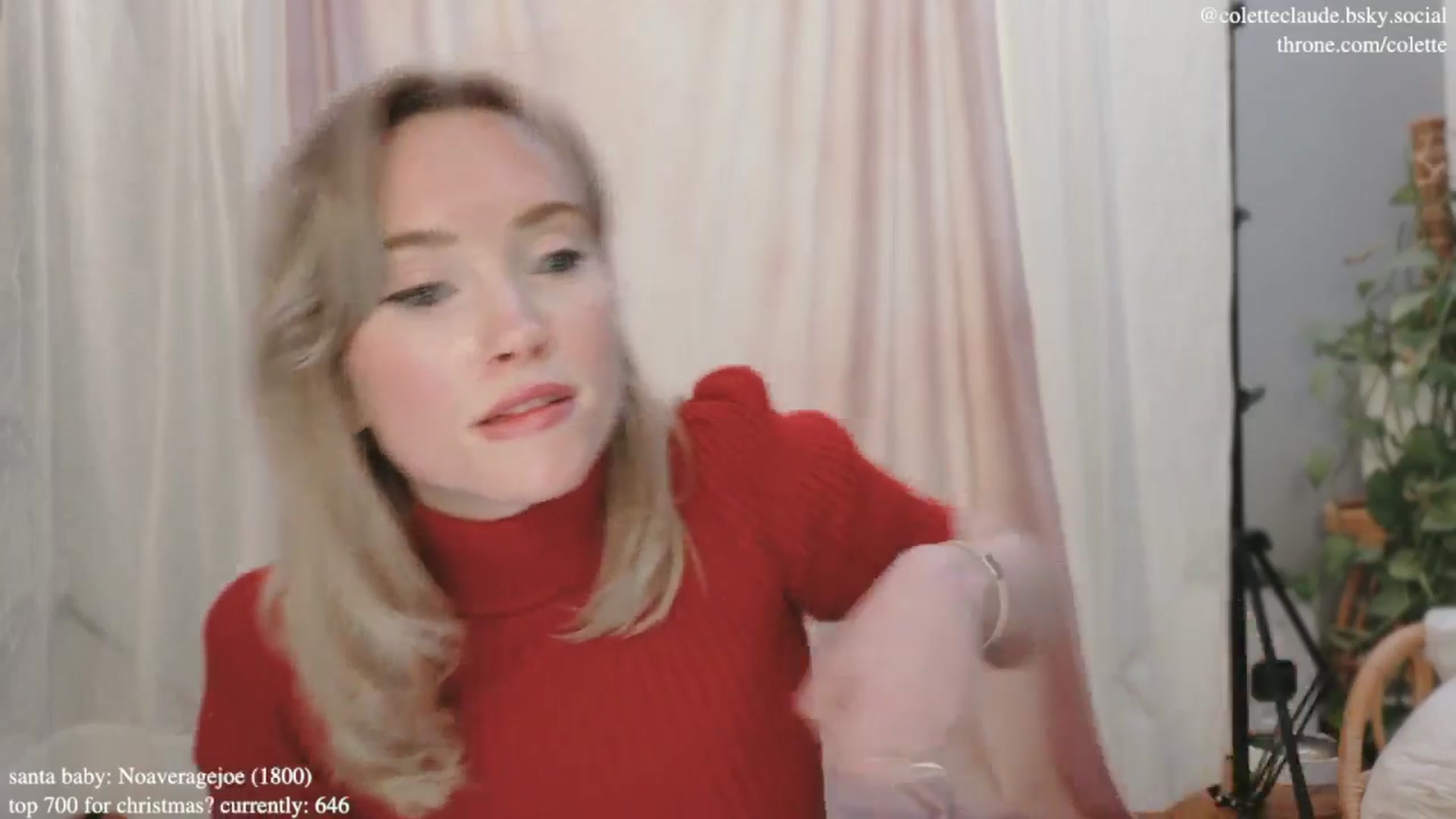 Gallery image thumbnail from coletteclaus's myfreecams stream on, 12/20/2024, 23:23 image 17 of 20