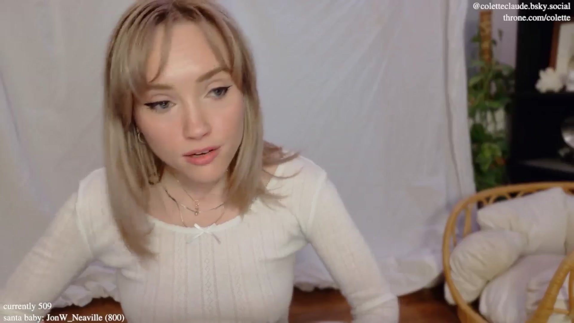 Gallery image thumbnail from coletteclaus's myfreecams stream on, 12/26/2024, 21:29 image 4 of 20