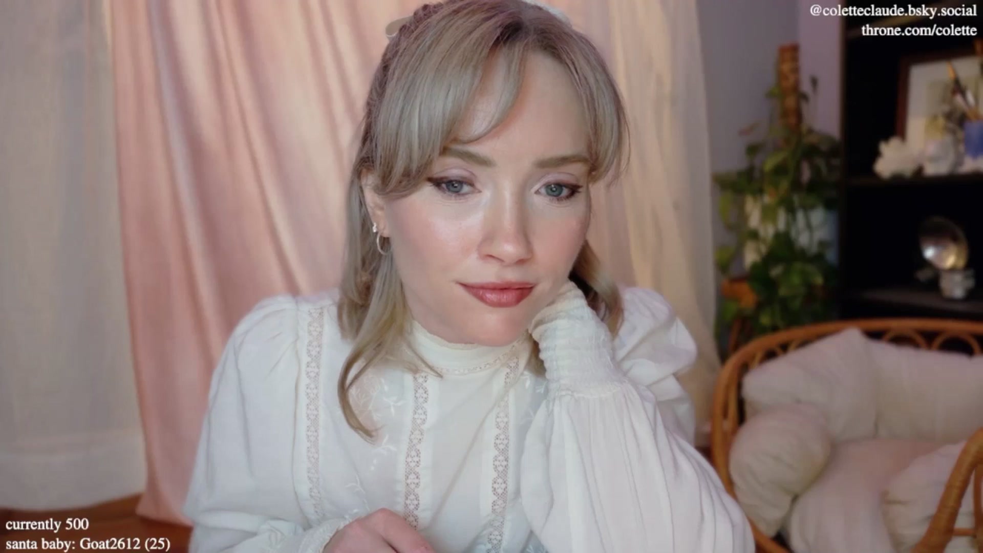 Gallery image thumbnail from coletteclaus's myfreecams stream on, 12/27/2024, 21:15 image 2 of 20