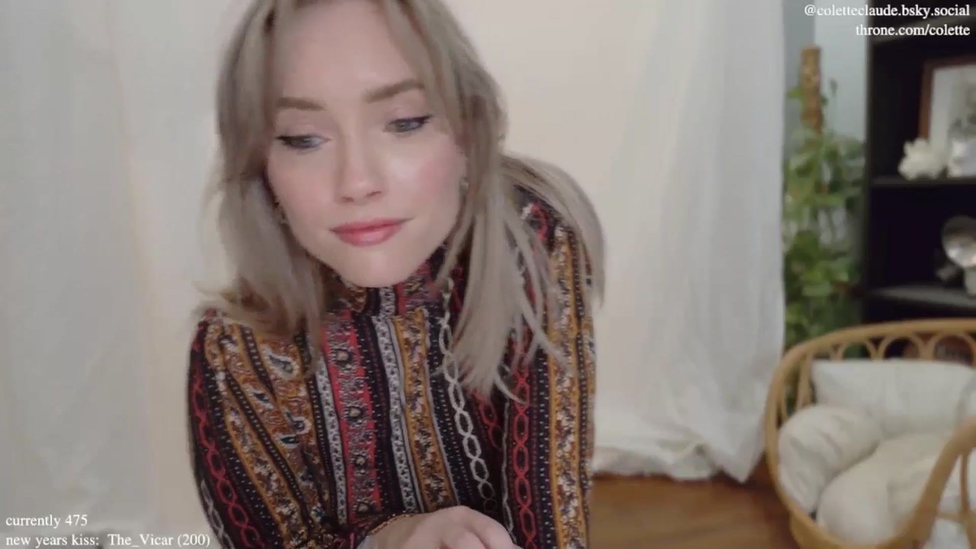 Gallery image thumbnail from coletteclaus's myfreecams stream on, 12/31/2024, 21:14 image 7 of 20