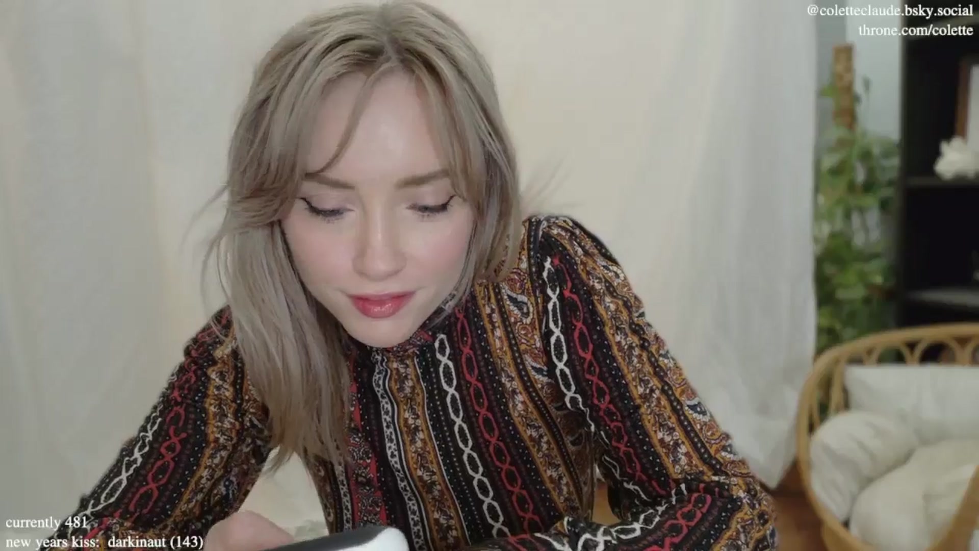 Gallery image thumbnail from coletteclaus's myfreecams stream on, 12/31/2024, 21:14 image 2 of 20