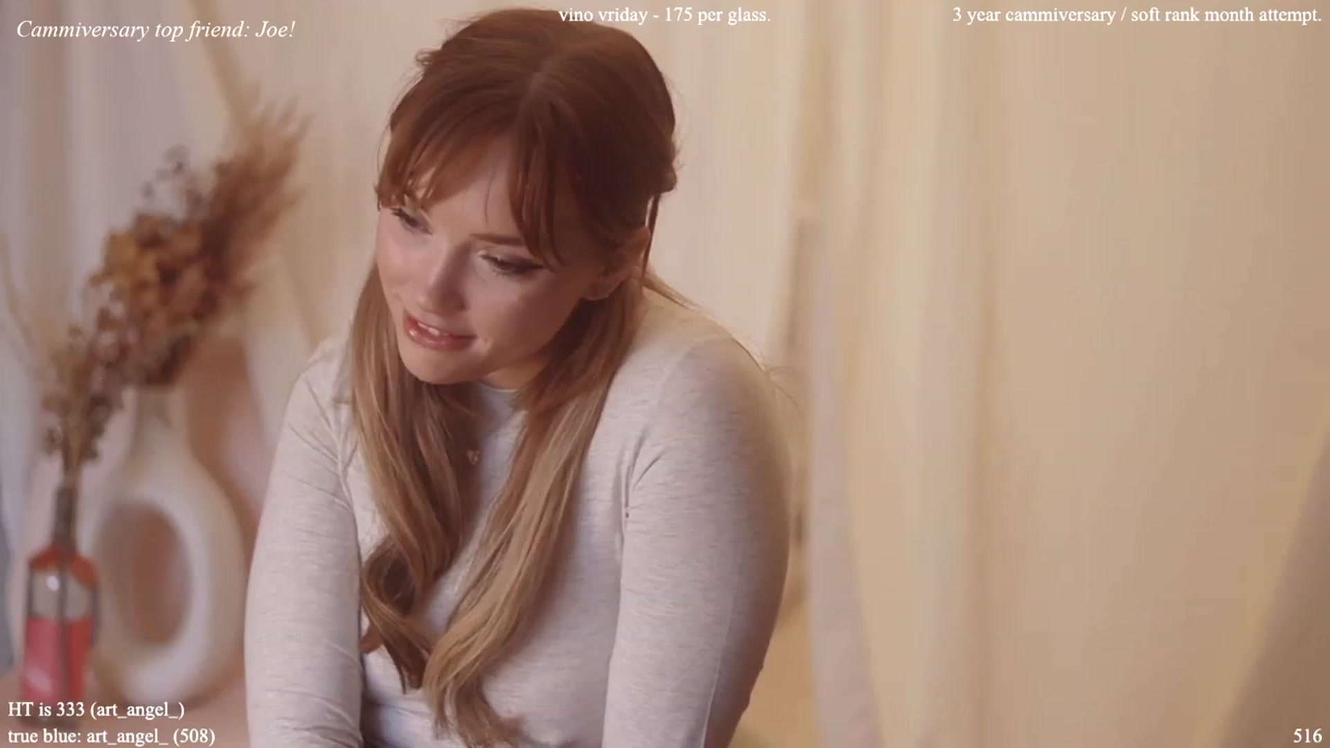 Gallery image thumbnail from colettedujour's myfreecams stream on, 11/18/2022, 21:04 image 16 of 20
