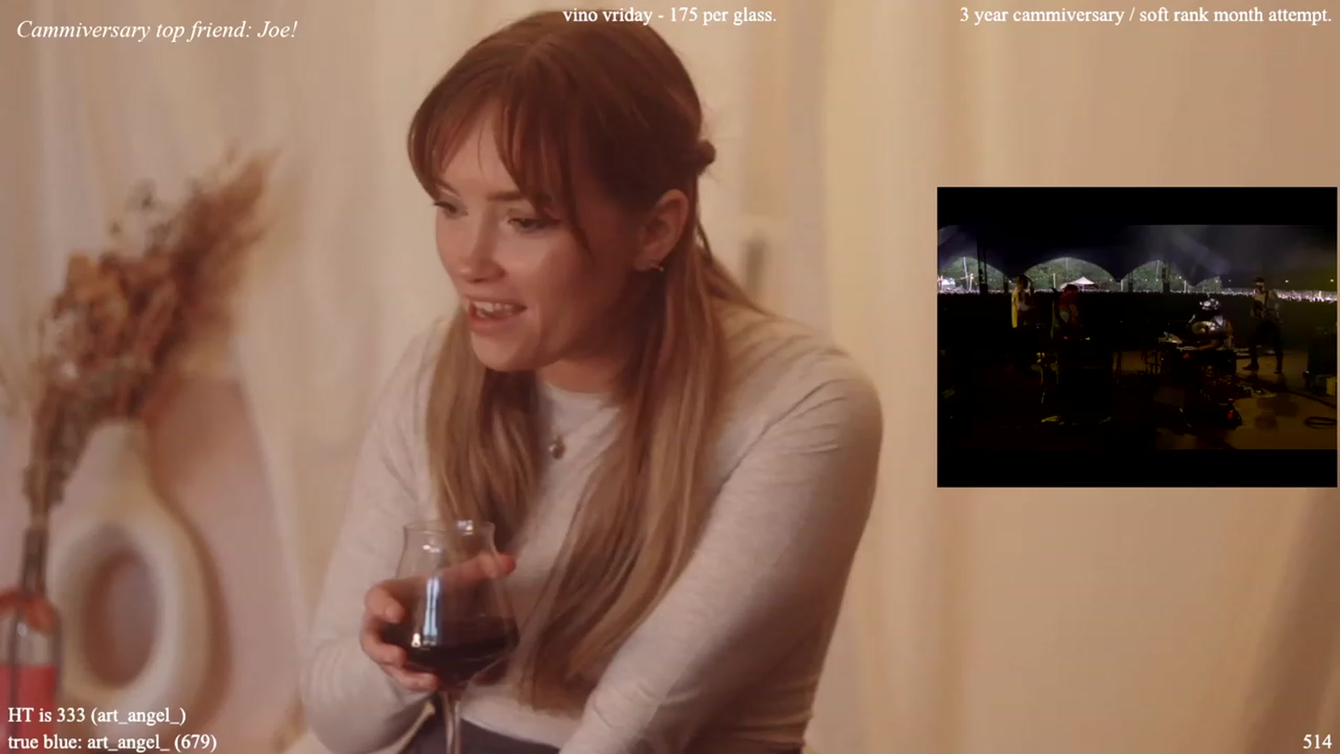 Gallery image thumbnail from colettedujour's myfreecams stream on, 11/18/2022, 21:47 image 7 of 20