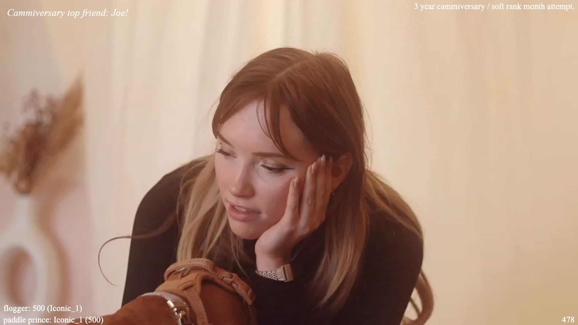 Gallery image thumbnail from colettedujour's myfreecams stream on, 11/21/2022, 22:39 image 9 of 20