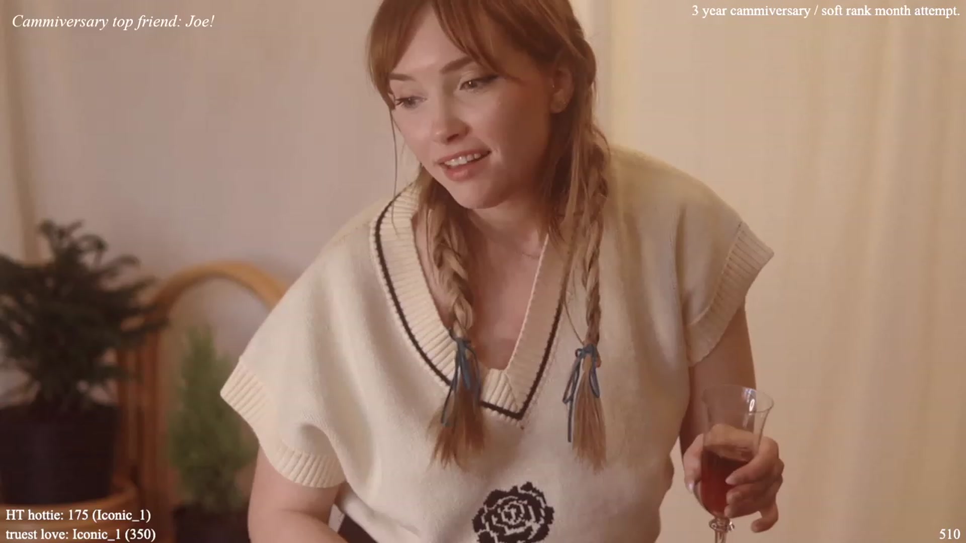 Gallery image thumbnail from colettedujour's myfreecams stream on, 11/23/2022, 20:27 image 2 of 20