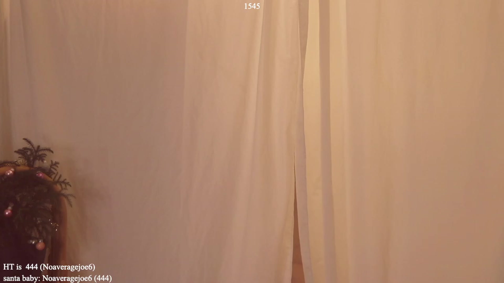Gallery image thumbnail from colettedujour's myfreecams stream on, 12/05/2022, 20:27 image 13 of 20