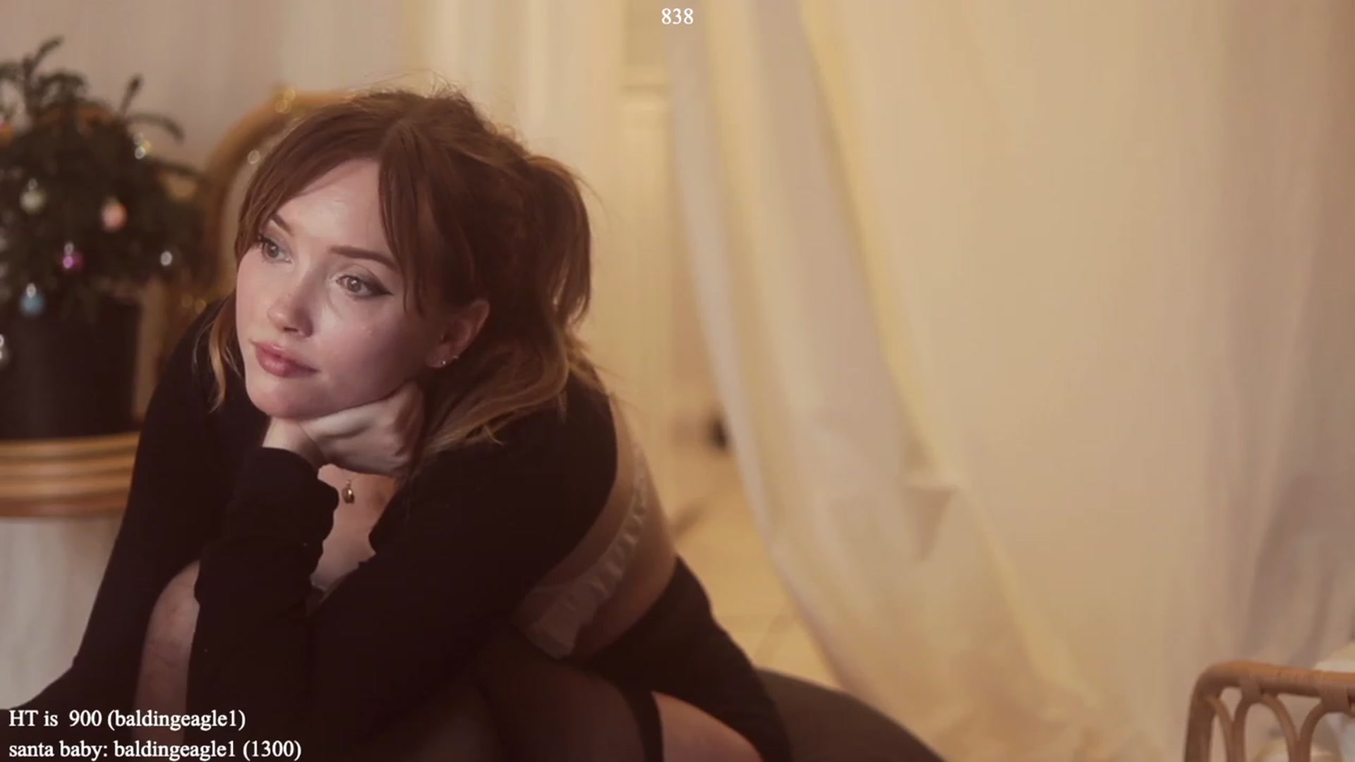 Gallery image thumbnail from colettedujour's myfreecams stream on, 12/09/2022, 20:39 image 19 of 20