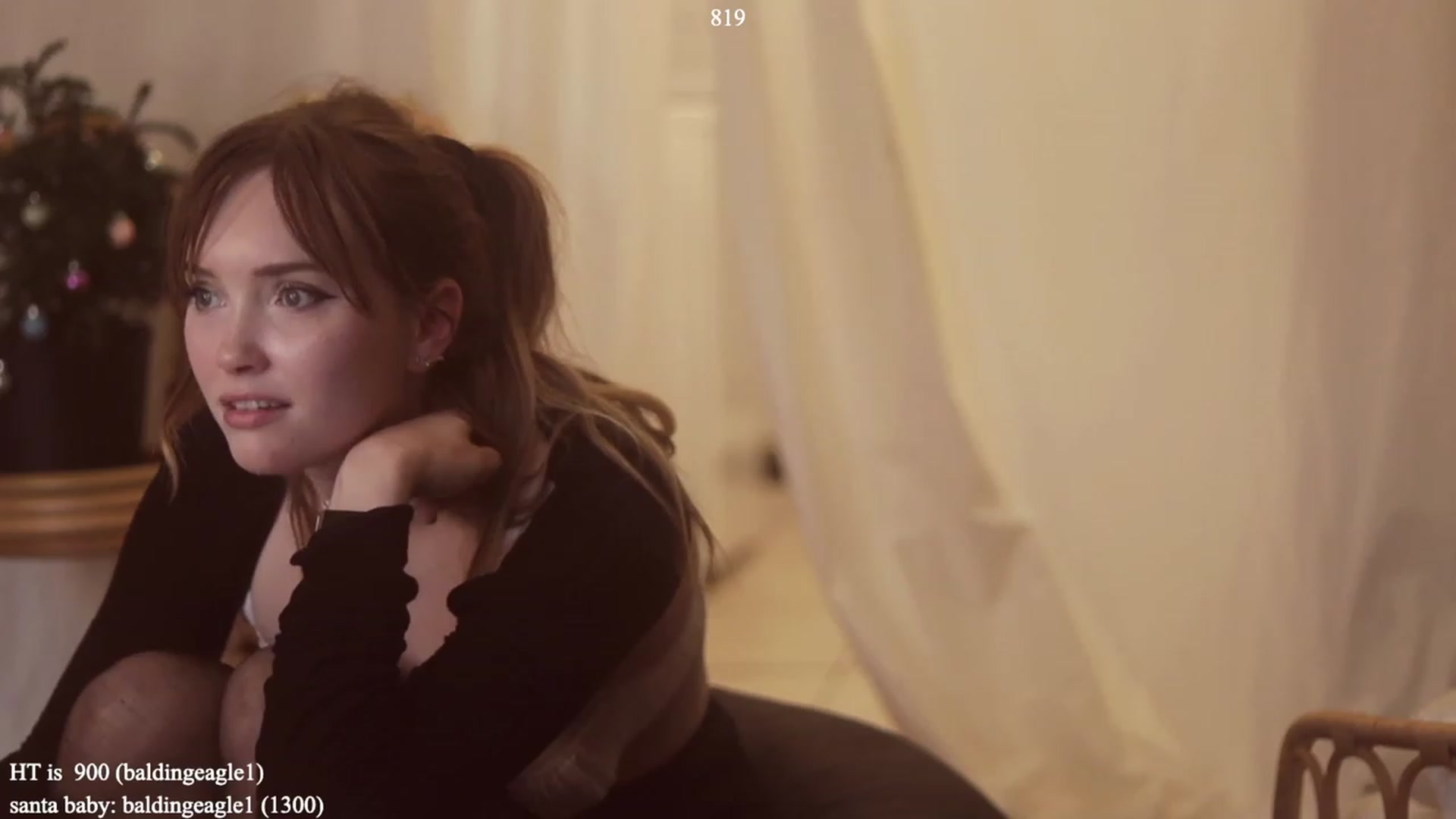 Gallery image thumbnail from colettedujour's myfreecams stream on, 12/09/2022, 21:08 image 3 of 20