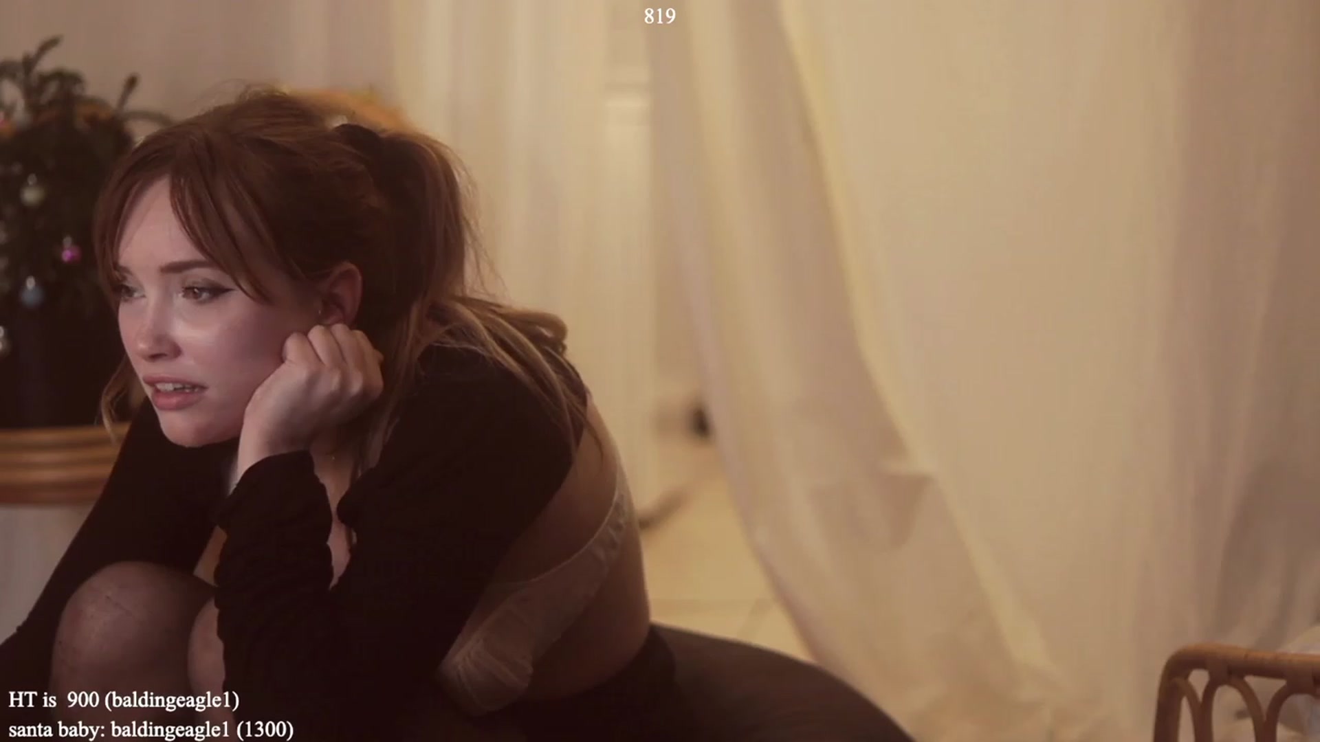 Gallery image thumbnail from colettedujour's myfreecams stream on, 12/09/2022, 21:08 image 2 of 20