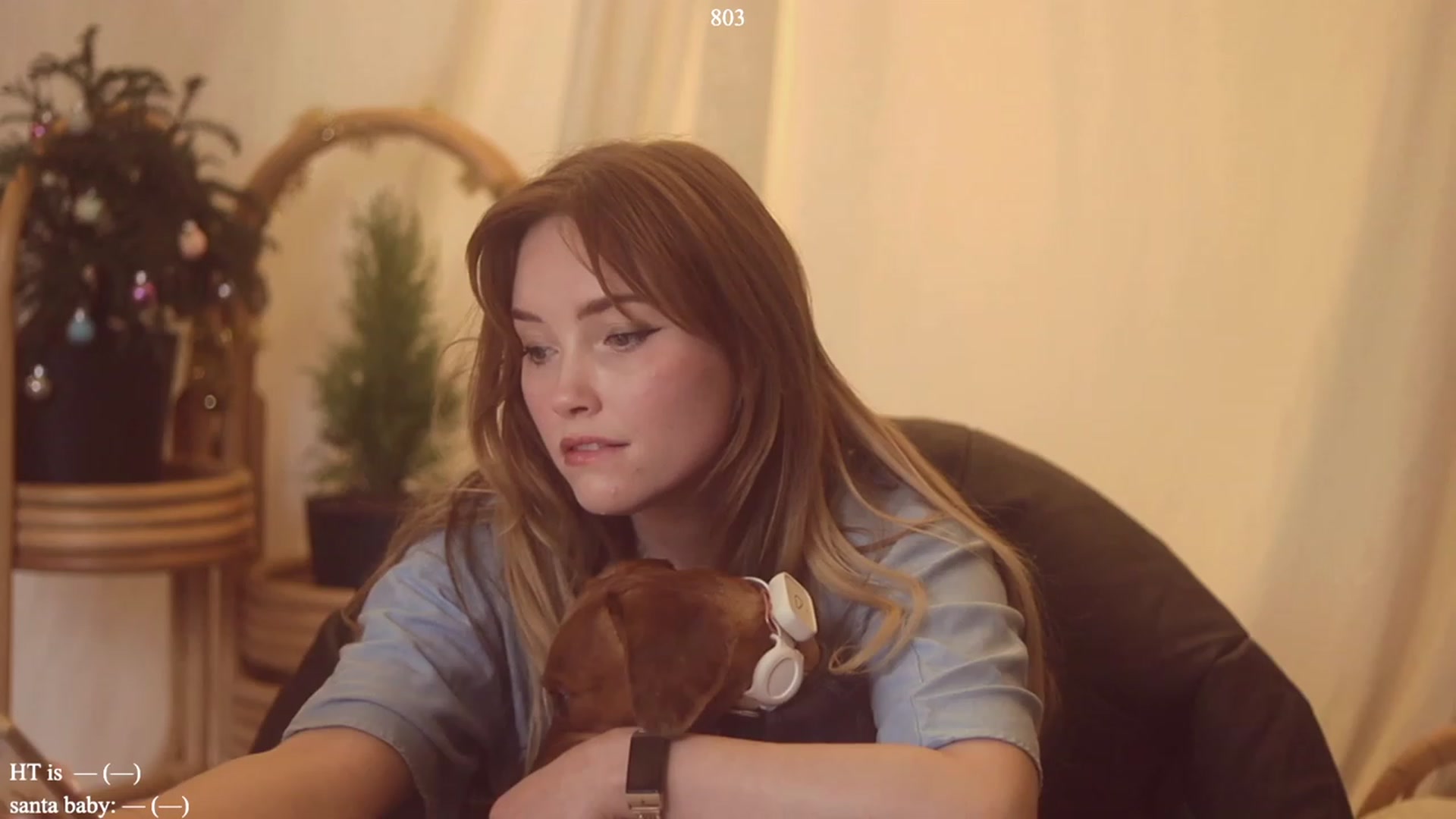 Gallery image thumbnail from colettedujour's myfreecams stream on, 12/15/2022, 18:18 image 2 of 20