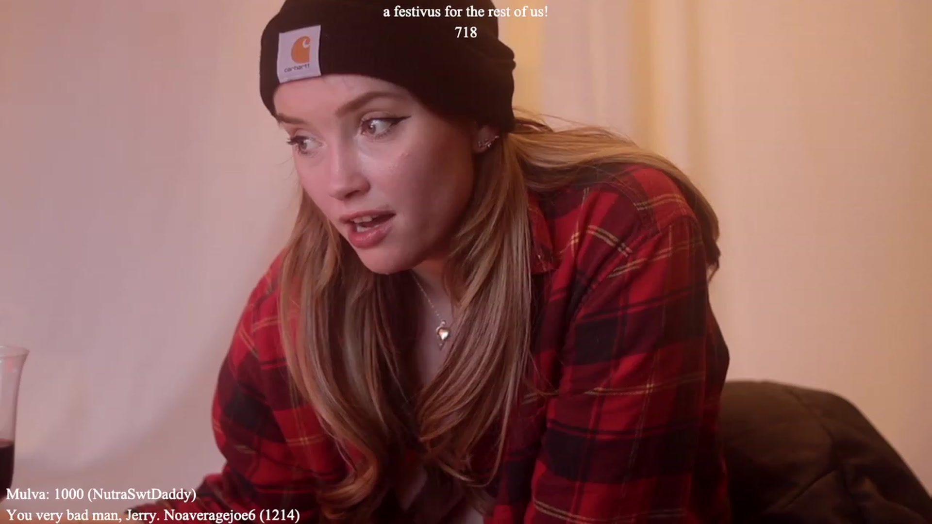 Gallery image thumbnail from colettedujour's myfreecams stream on, 12/23/2022, 19:56 image 19 of 20