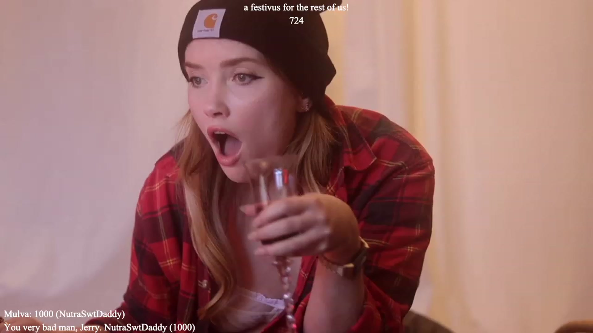 Gallery image thumbnail from colettedujour's myfreecams stream on, 12/23/2022, 19:56 image 12 of 20