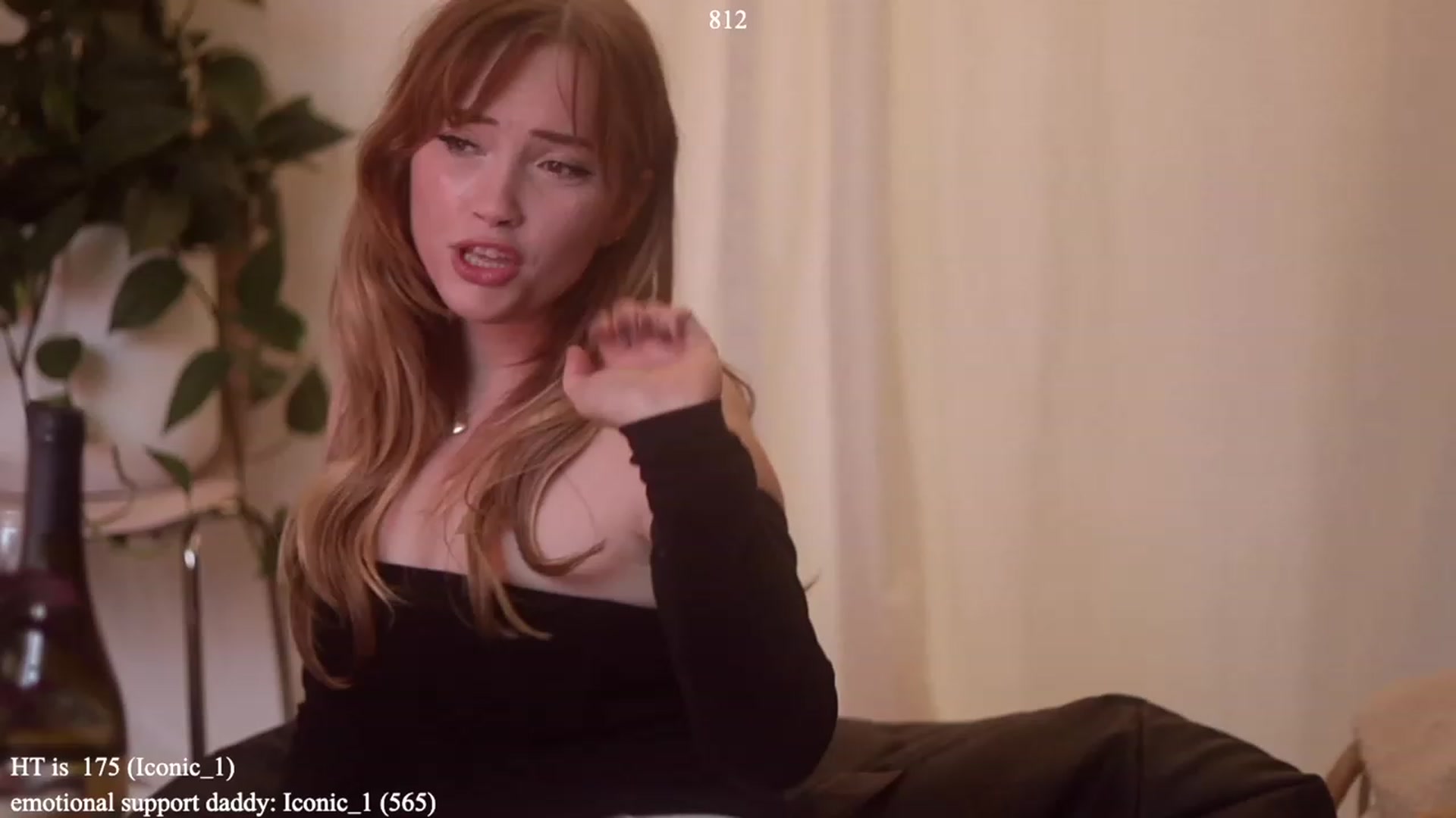 Gallery image thumbnail from colettedujour's myfreecams stream on, 12/30/2022, 20:06 image 7 of 20