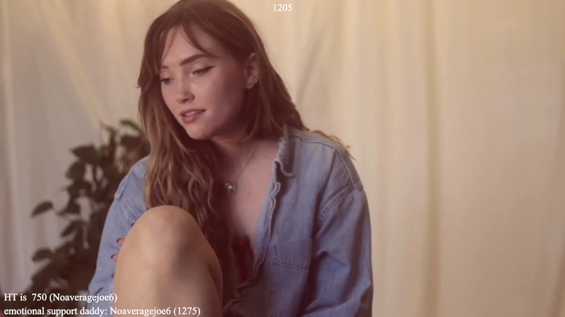 Gallery image thumbnail from colettedujour's myfreecams stream on, 01/02/2023, 18:52 image 17 of 20