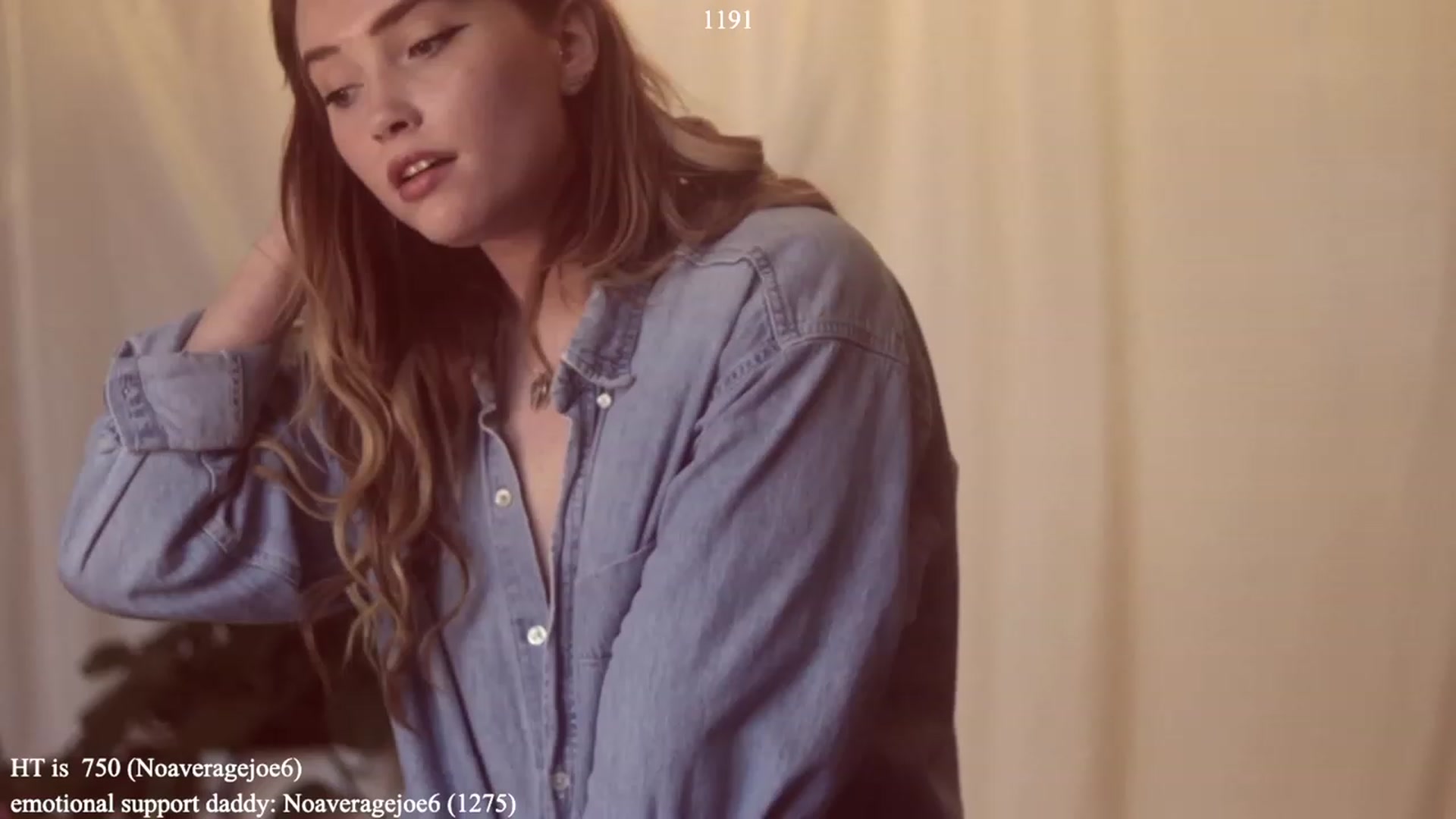 Gallery image thumbnail from colettedujour's myfreecams stream on, 01/02/2023, 18:52 image 7 of 20