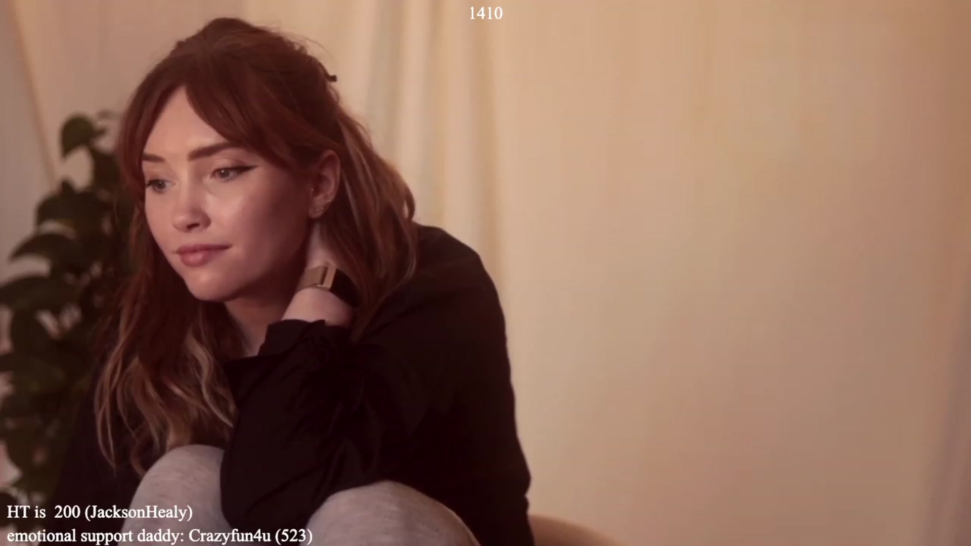 Gallery image thumbnail from colettedujour's myfreecams stream on, 01/03/2023, 20:30 image 10 of 20