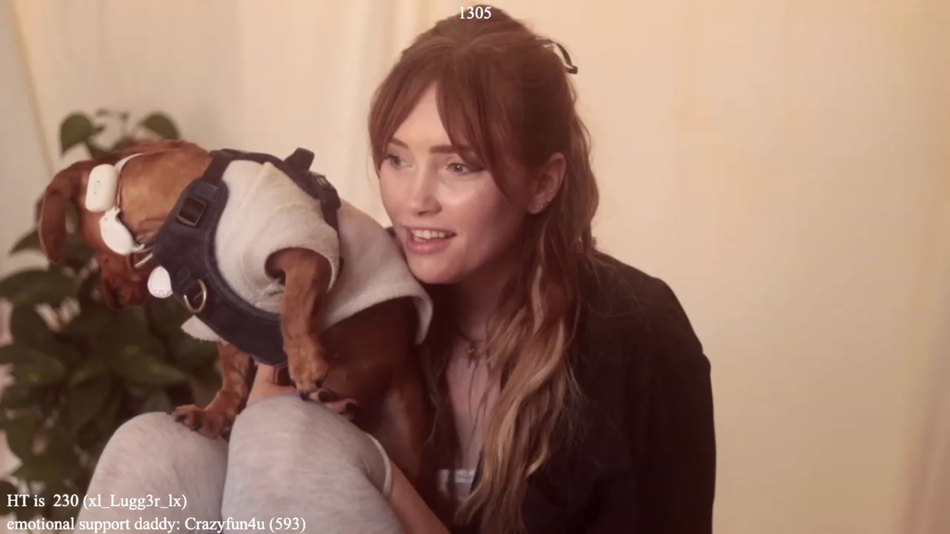 Gallery image thumbnail from colettedujour's myfreecams stream on, 01/03/2023, 20:30 image 11 of 20