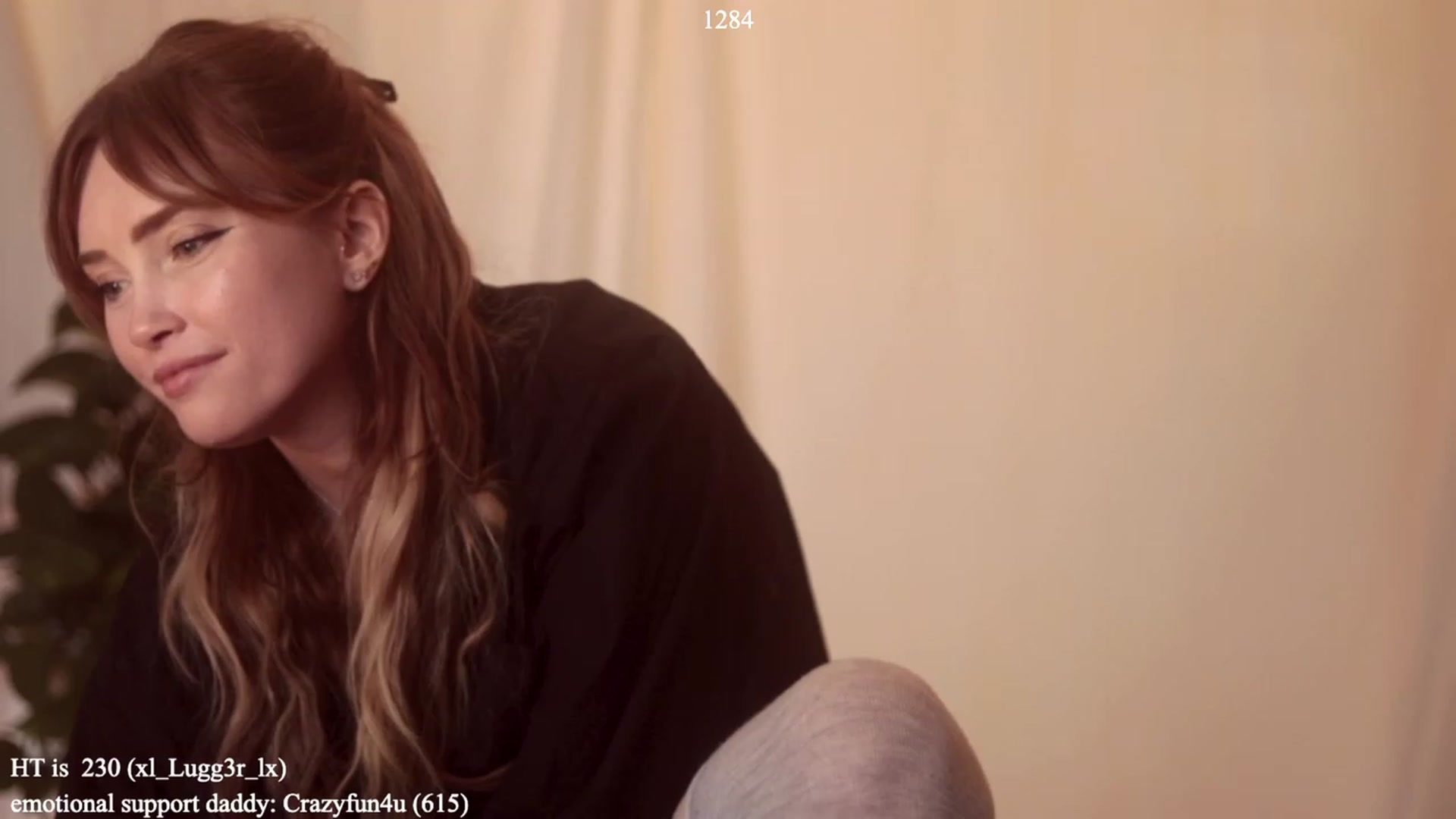 Gallery image thumbnail from colettedujour's myfreecams stream on, 01/03/2023, 20:30 image 14 of 20