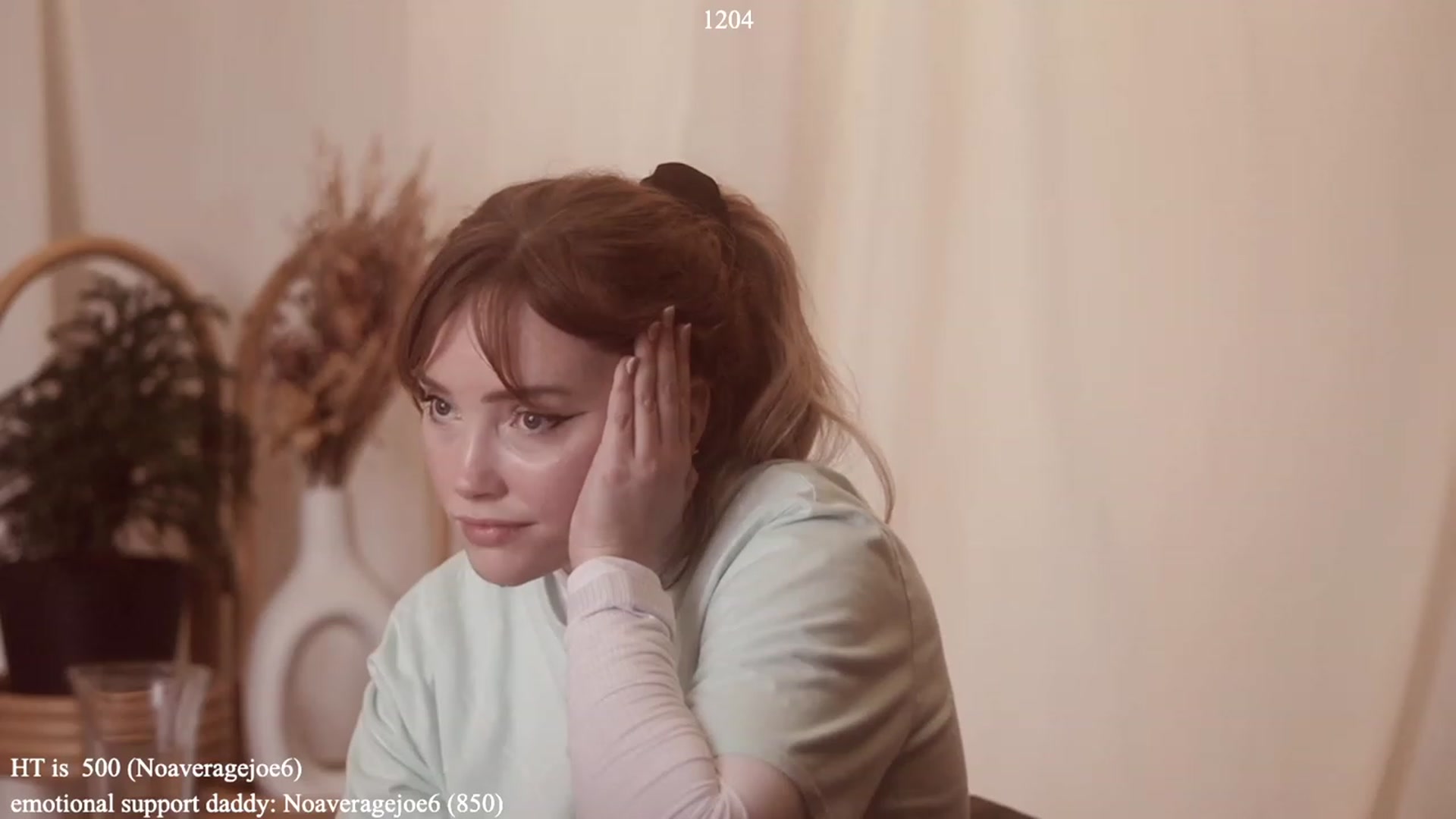 Gallery image thumbnail from colettedujour's myfreecams stream on, 01/04/2023, 20:01 image 11 of 20
