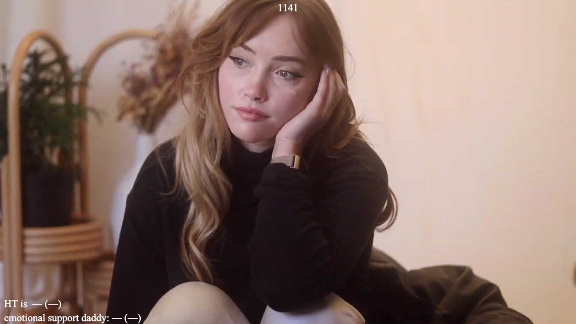 Gallery image thumbnail from colettedujour's myfreecams stream on, 01/06/2023, 19:07 image 2 of 20