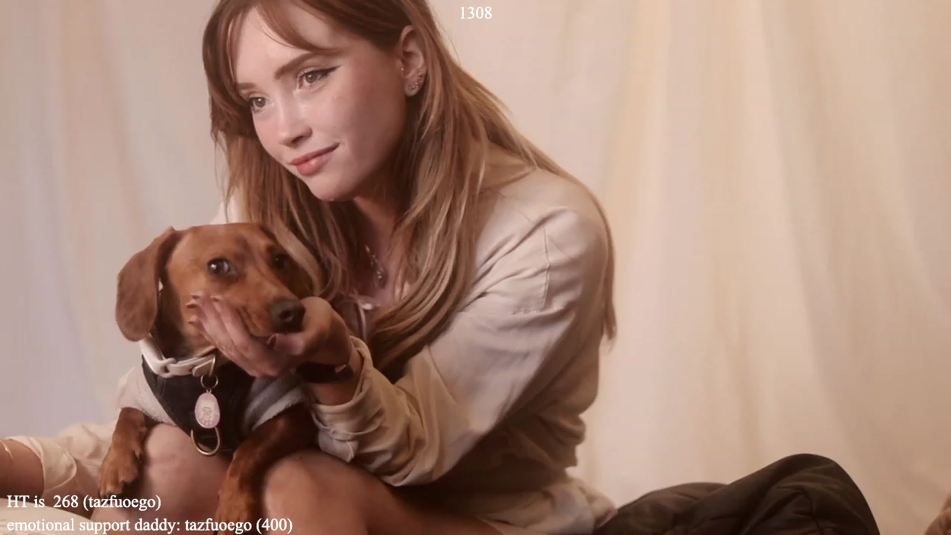 Gallery image thumbnail from colettedujour's myfreecams stream on, 01/09/2023, 20:05 image 7 of 20