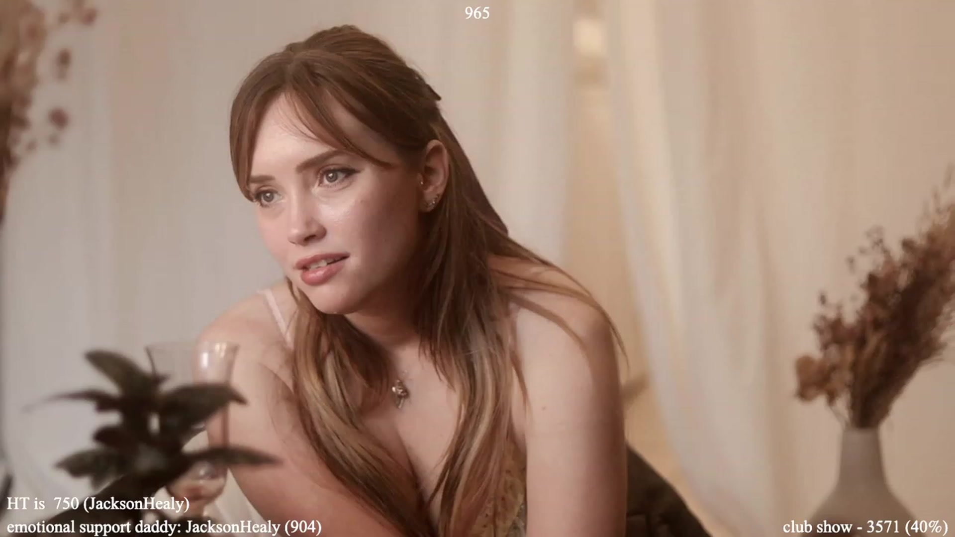 Gallery image thumbnail from colettedujour's myfreecams stream on, 01/13/2023, 20:36 image 5 of 20