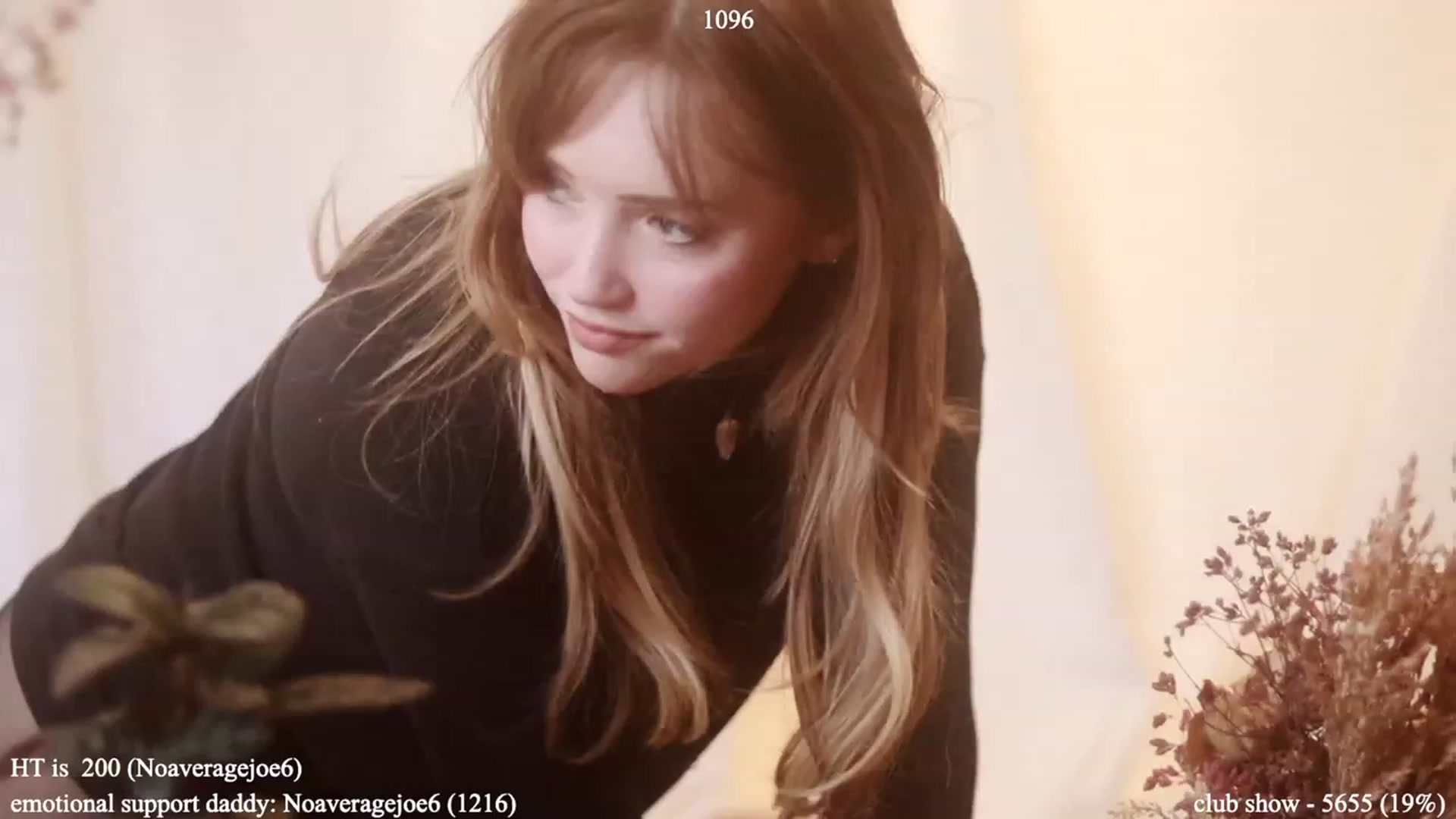 Gallery image thumbnail from colettedujour's myfreecams stream on, 01/16/2023, 20:54 image 8 of 20