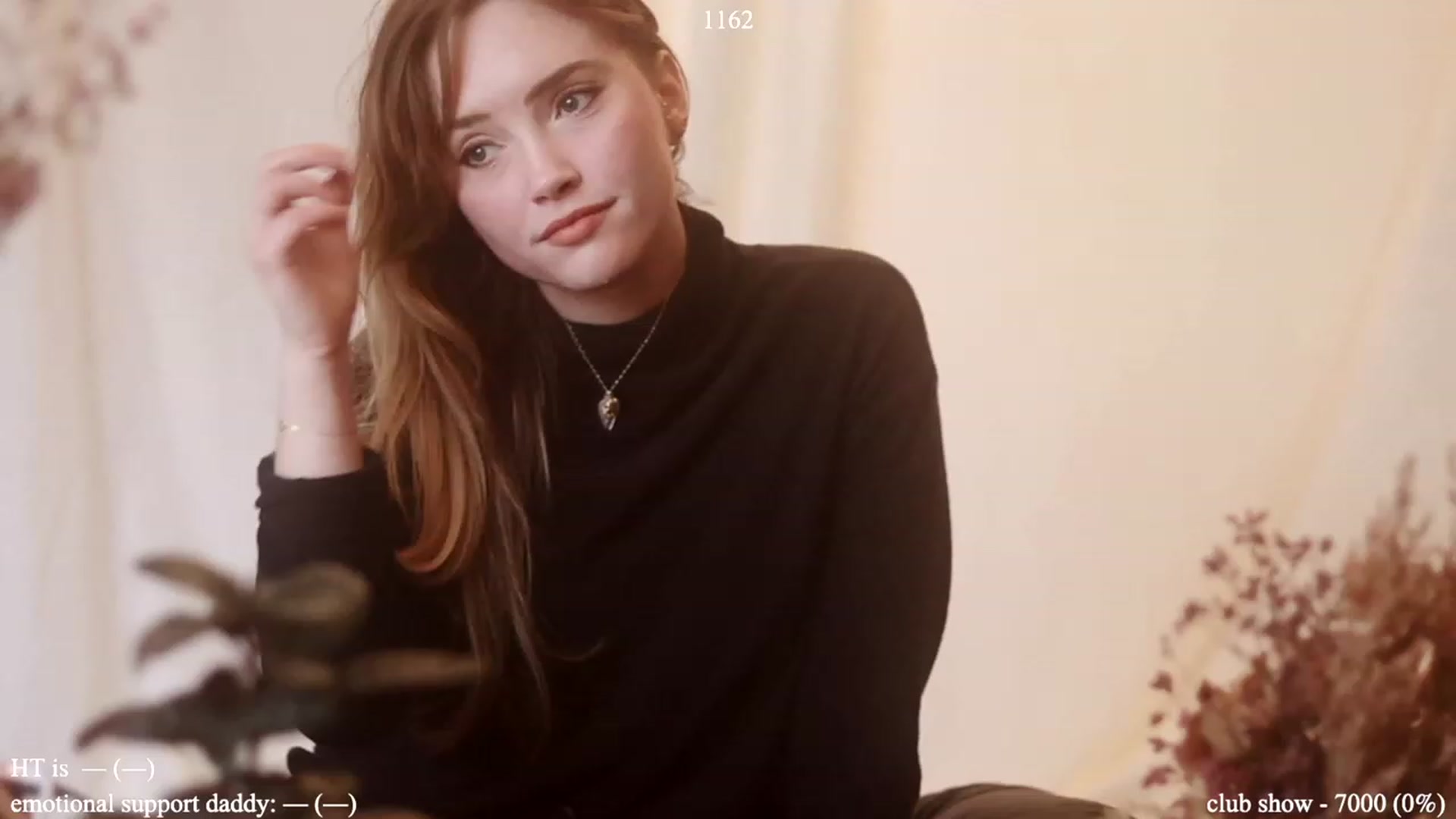 Gallery image thumbnail from colettedujour's myfreecams stream on, 01/16/2023, 20:54 image 2 of 20