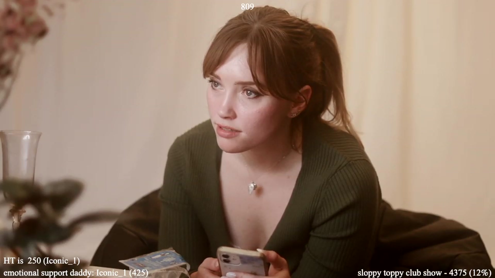 Gallery image thumbnail from colettedujour's myfreecams stream on, 01/17/2023, 20:23 image 10 of 20