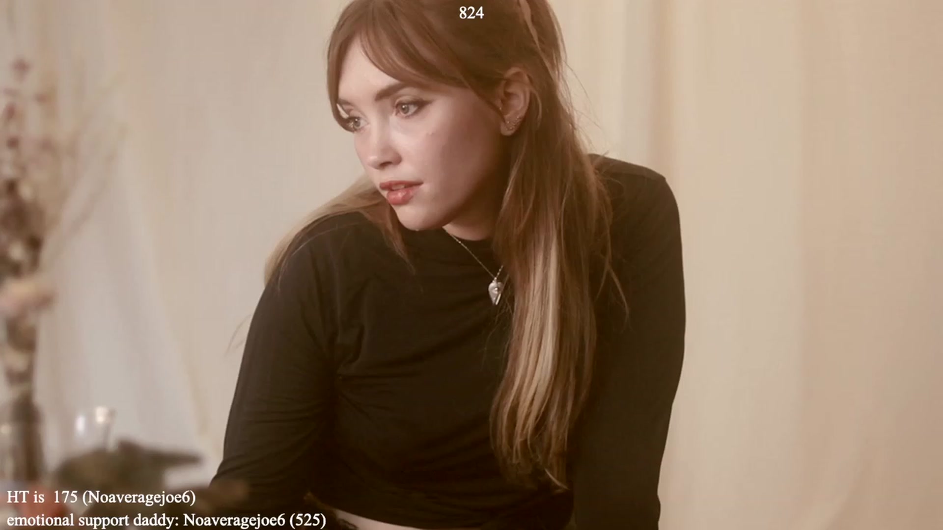 Gallery image thumbnail from colettedujour's myfreecams stream on, 01/18/2023, 20:03 image 8 of 20