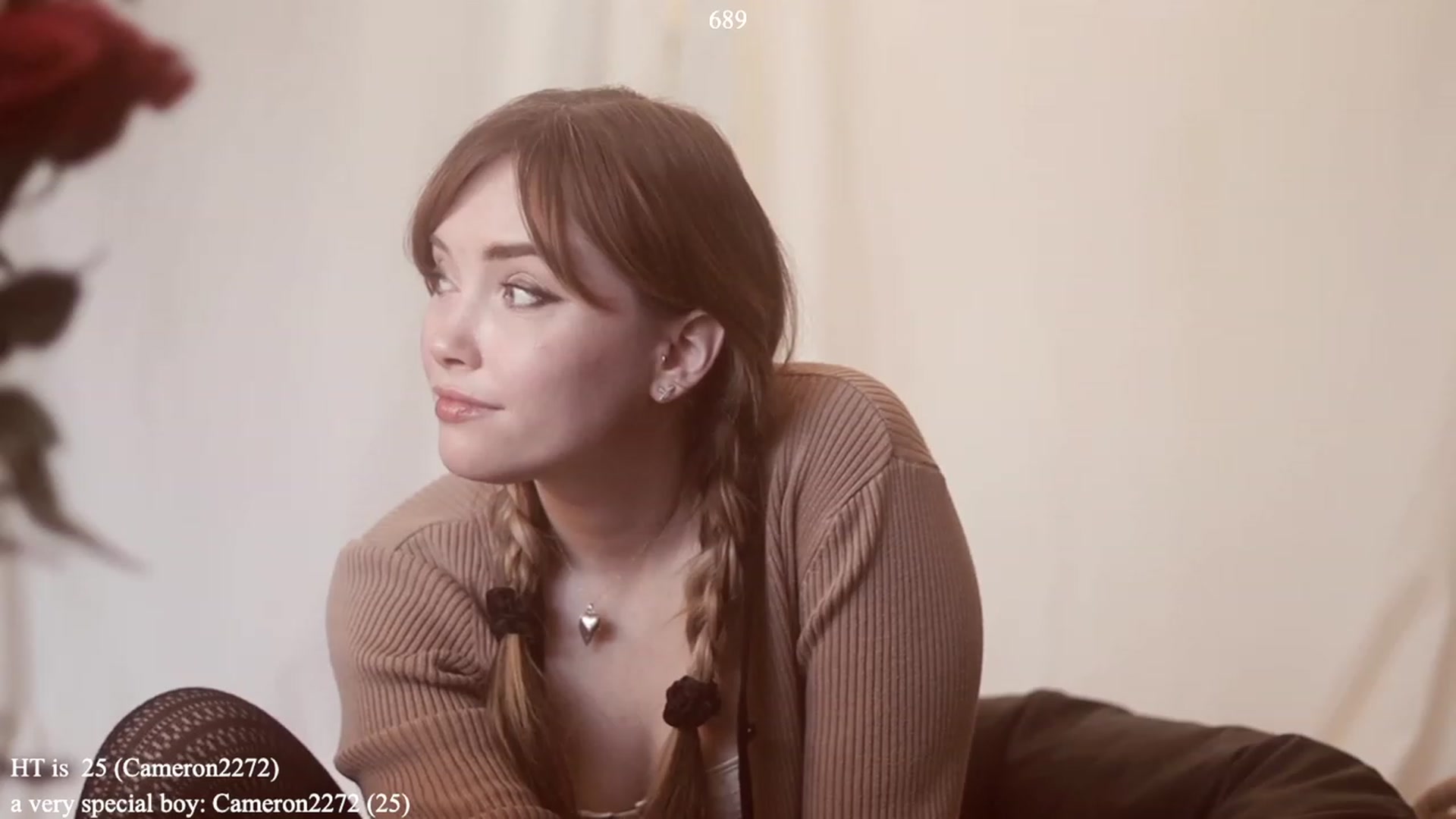 Gallery image thumbnail from colettedujour's myfreecams stream on, 01/26/2023, 21:12 image 5 of 20