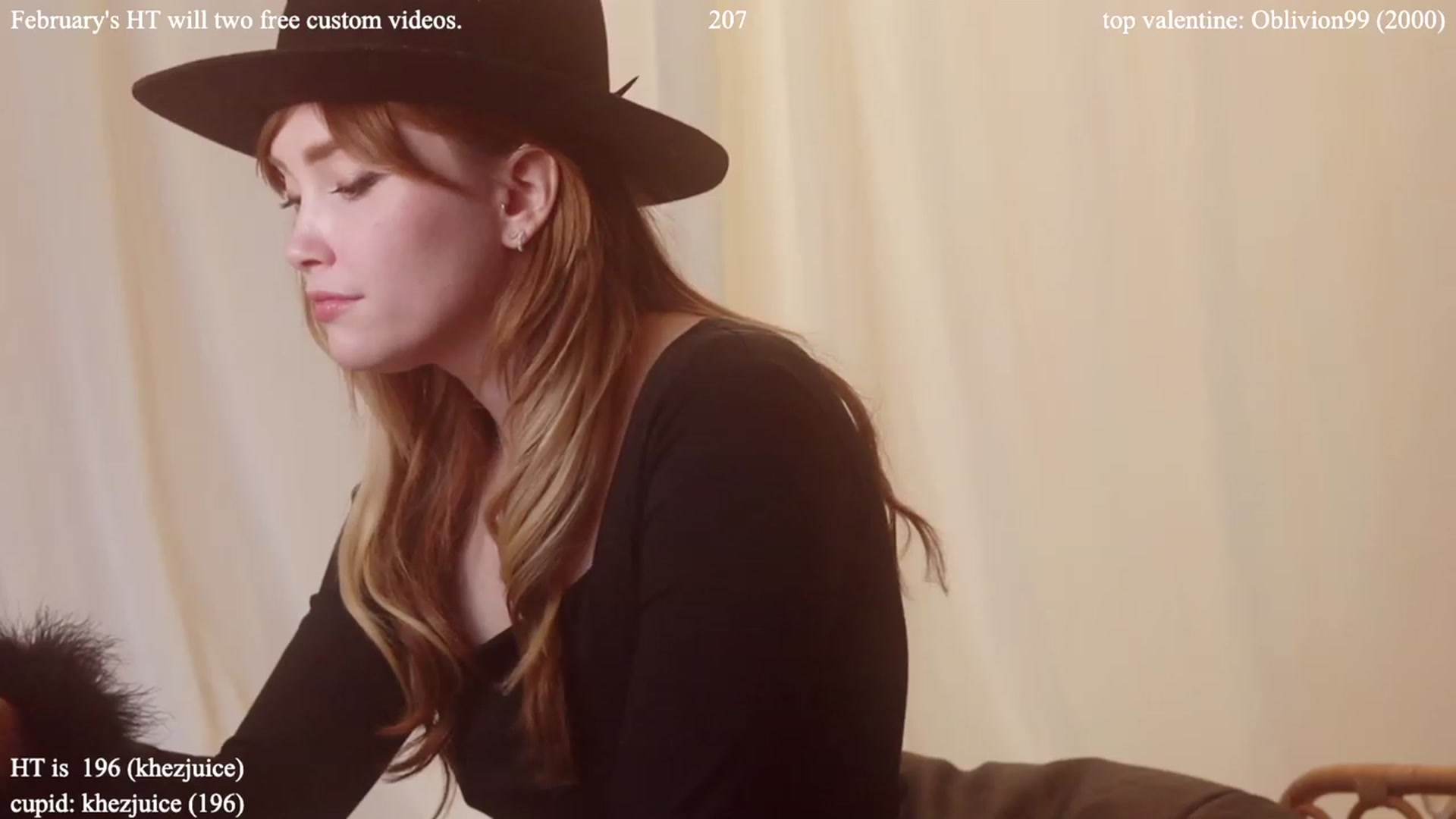 Gallery image thumbnail from colettedujour's myfreecams stream on, 02/02/2023, 19:18 image 6 of 20