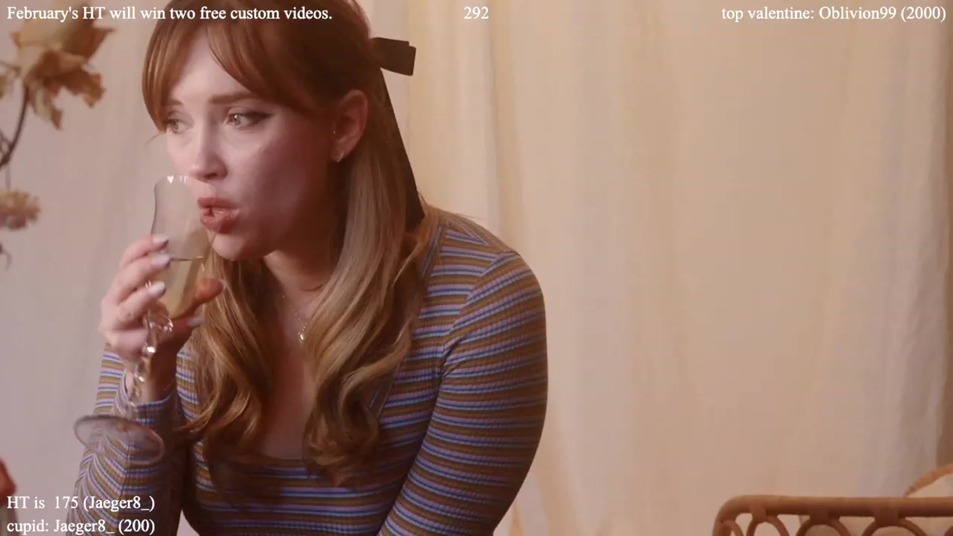 Gallery image thumbnail from colettedujour's myfreecams stream on, 02/03/2023, 21:02 image 9 of 20