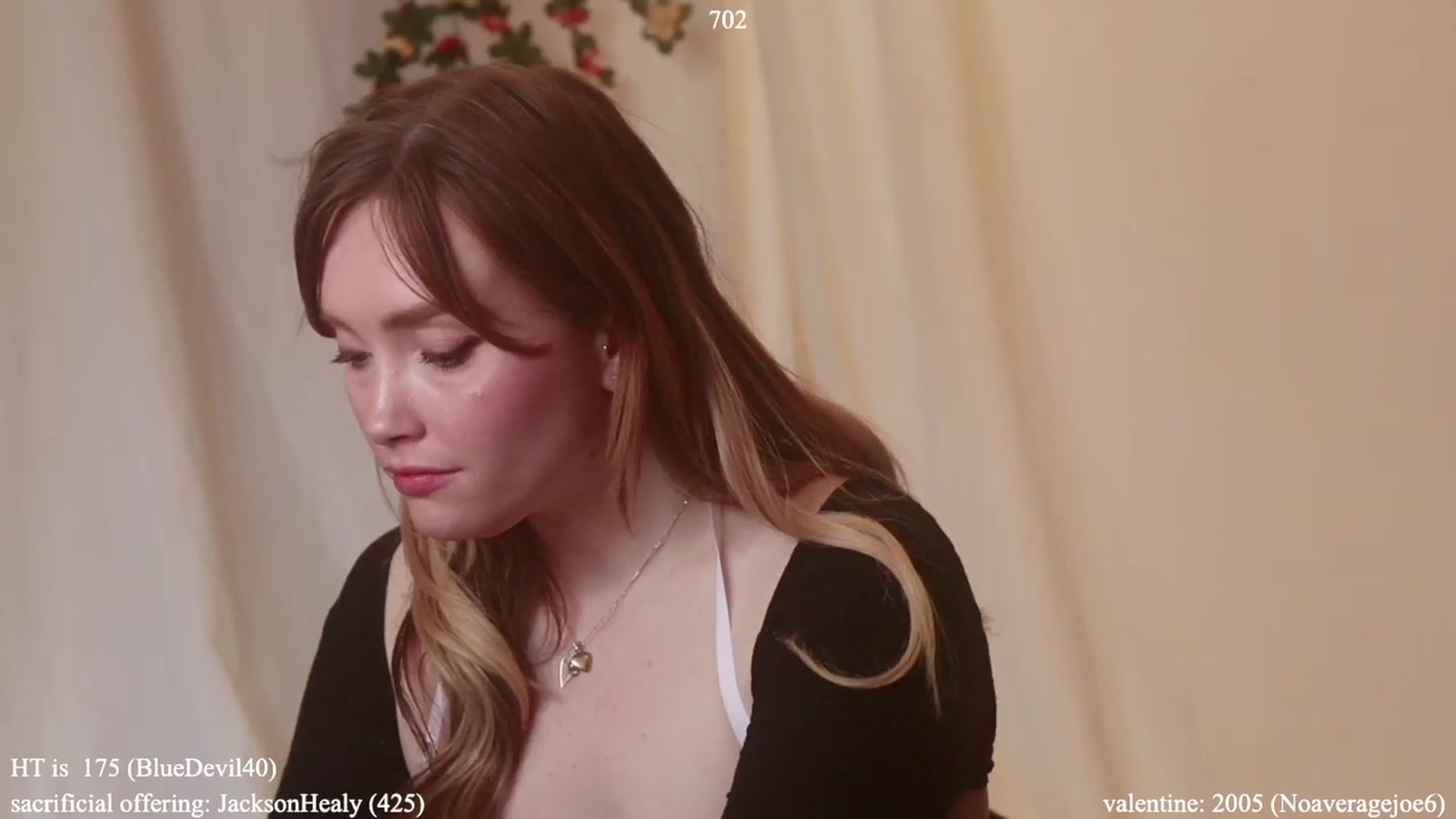 Gallery image thumbnail from colettedujour's myfreecams stream on, 02/15/2023, 21:27 image 16 of 20