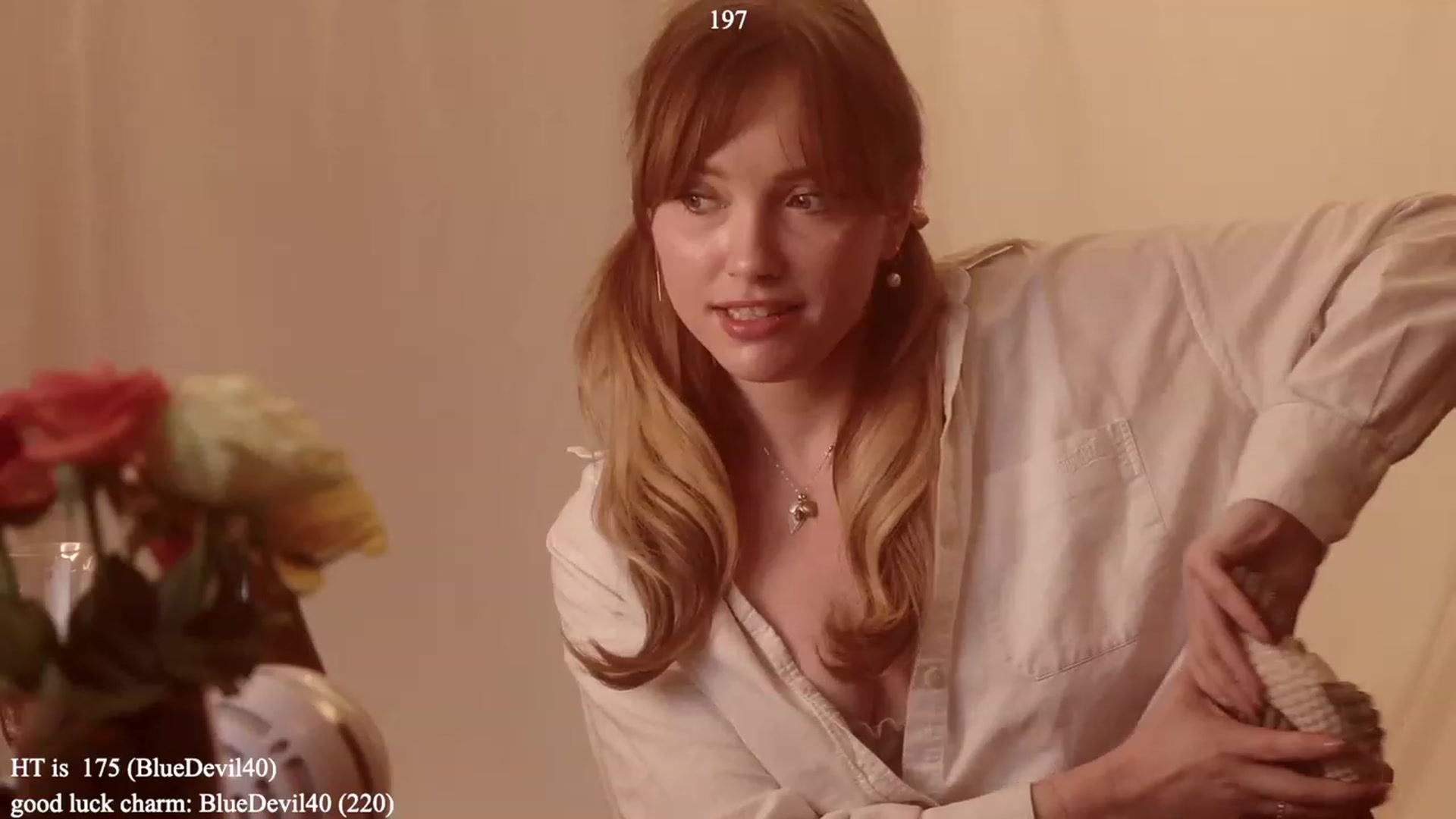 Gallery image thumbnail from colettedujour's myfreecams stream on, 03/03/2023, 19:21 image 12 of 20