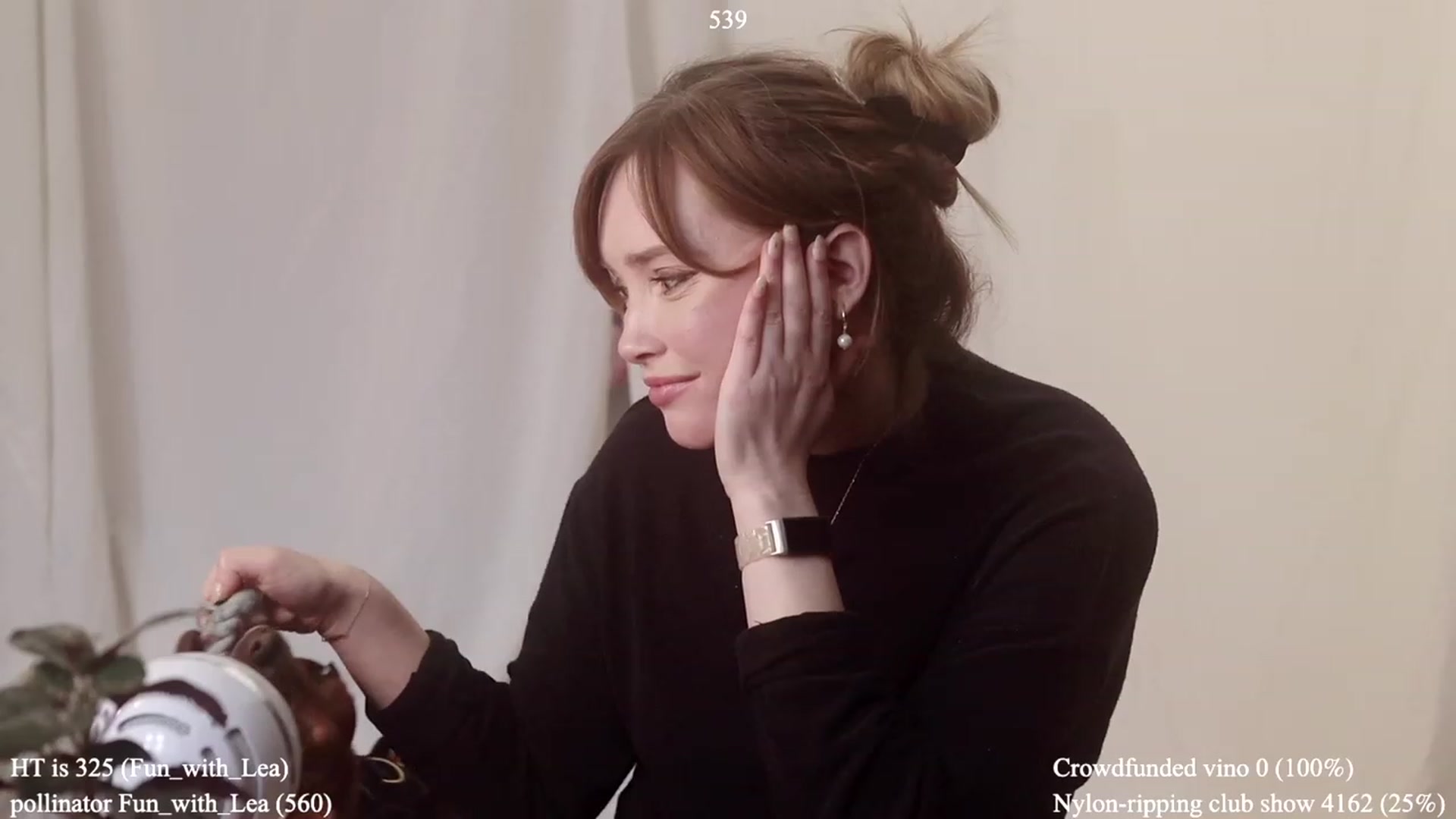 Gallery image thumbnail from colettedujour's myfreecams stream on, 03/13/2023, 16:59 image 9 of 20