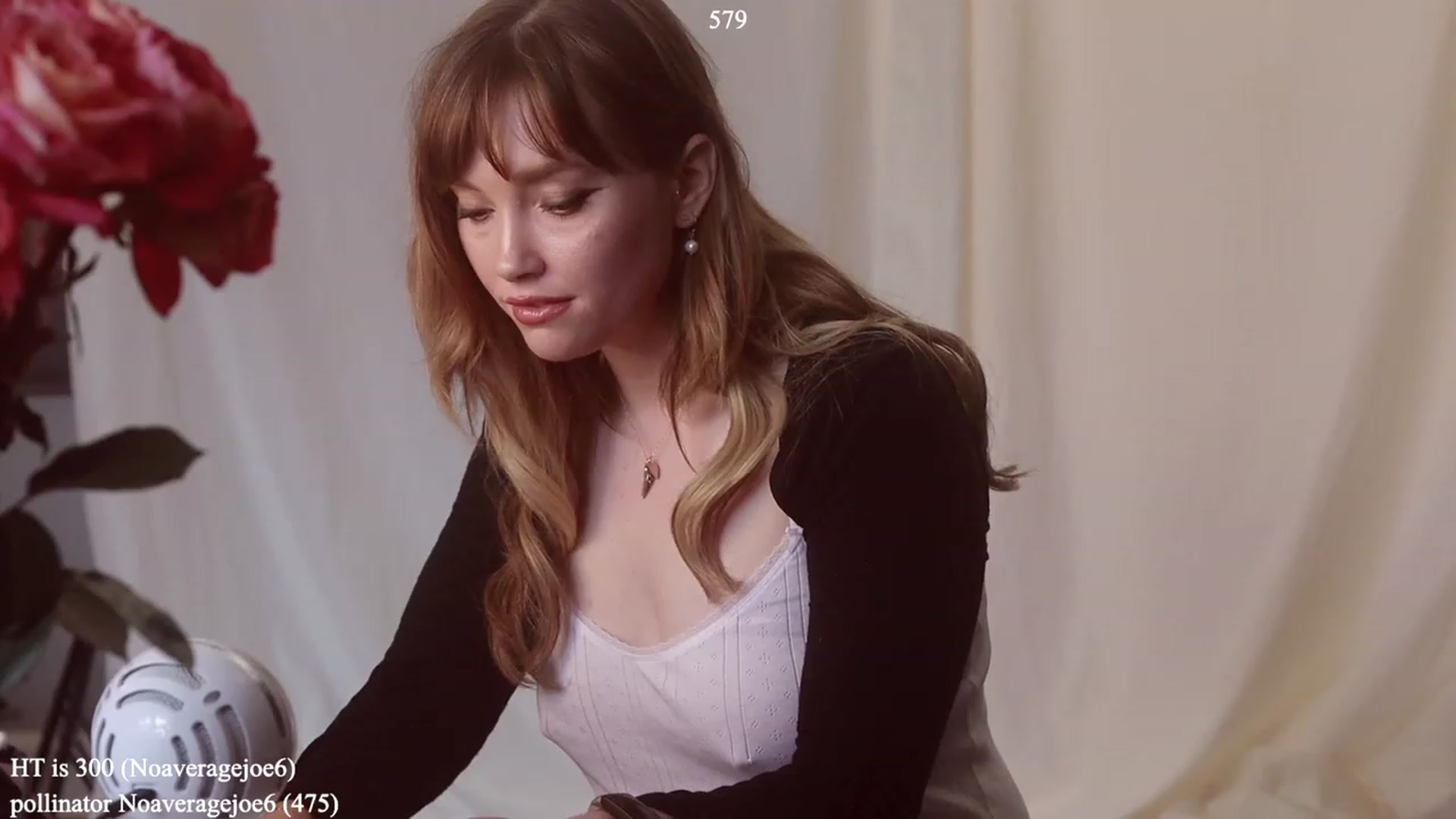 Gallery image thumbnail from colettedujour's myfreecams stream on, 03/23/2023, 18:25 image 16 of 20